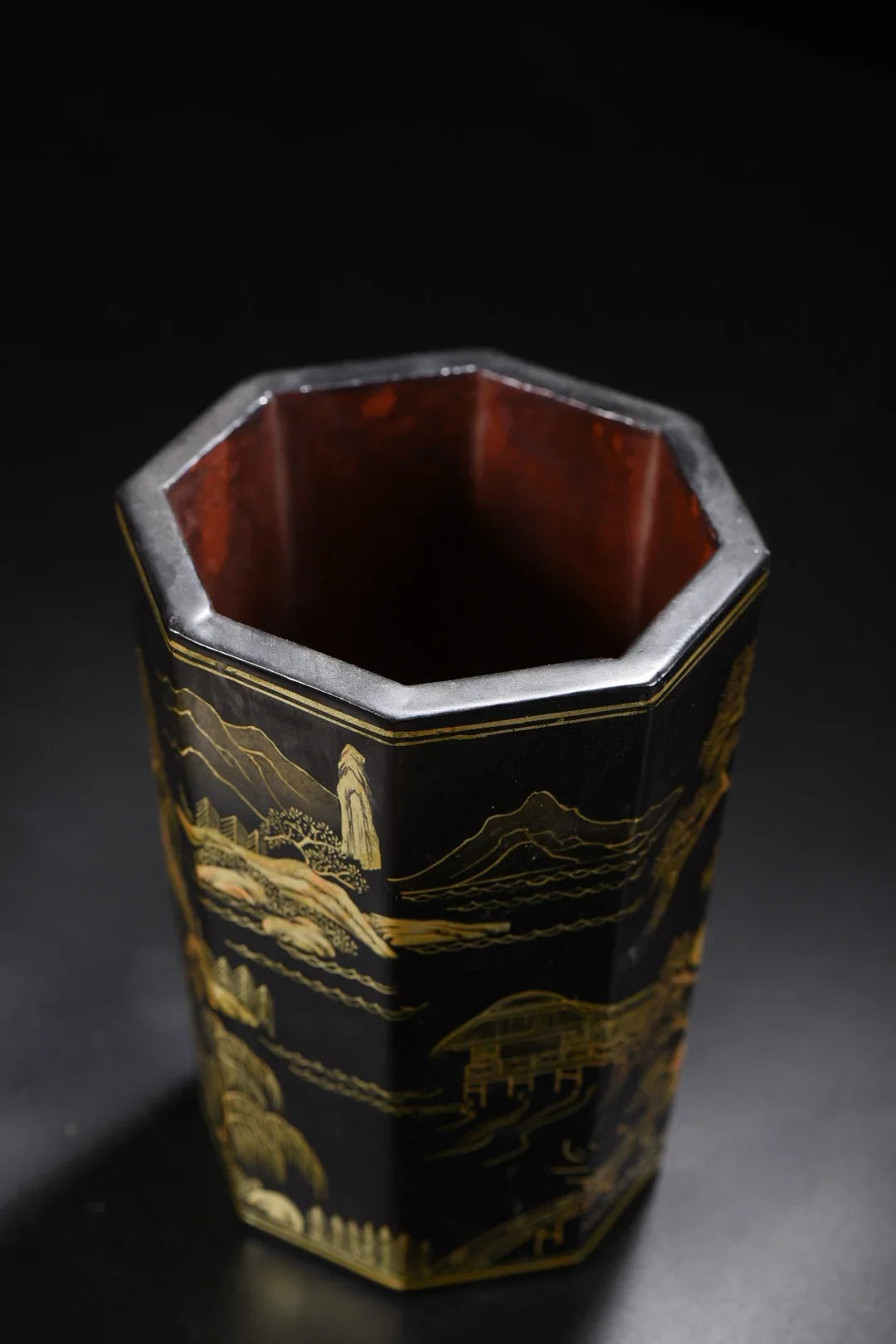 Nepalese Folk Lacquerware Pen Holder – Gold-Outlined Landscape Brush Pot (6")
