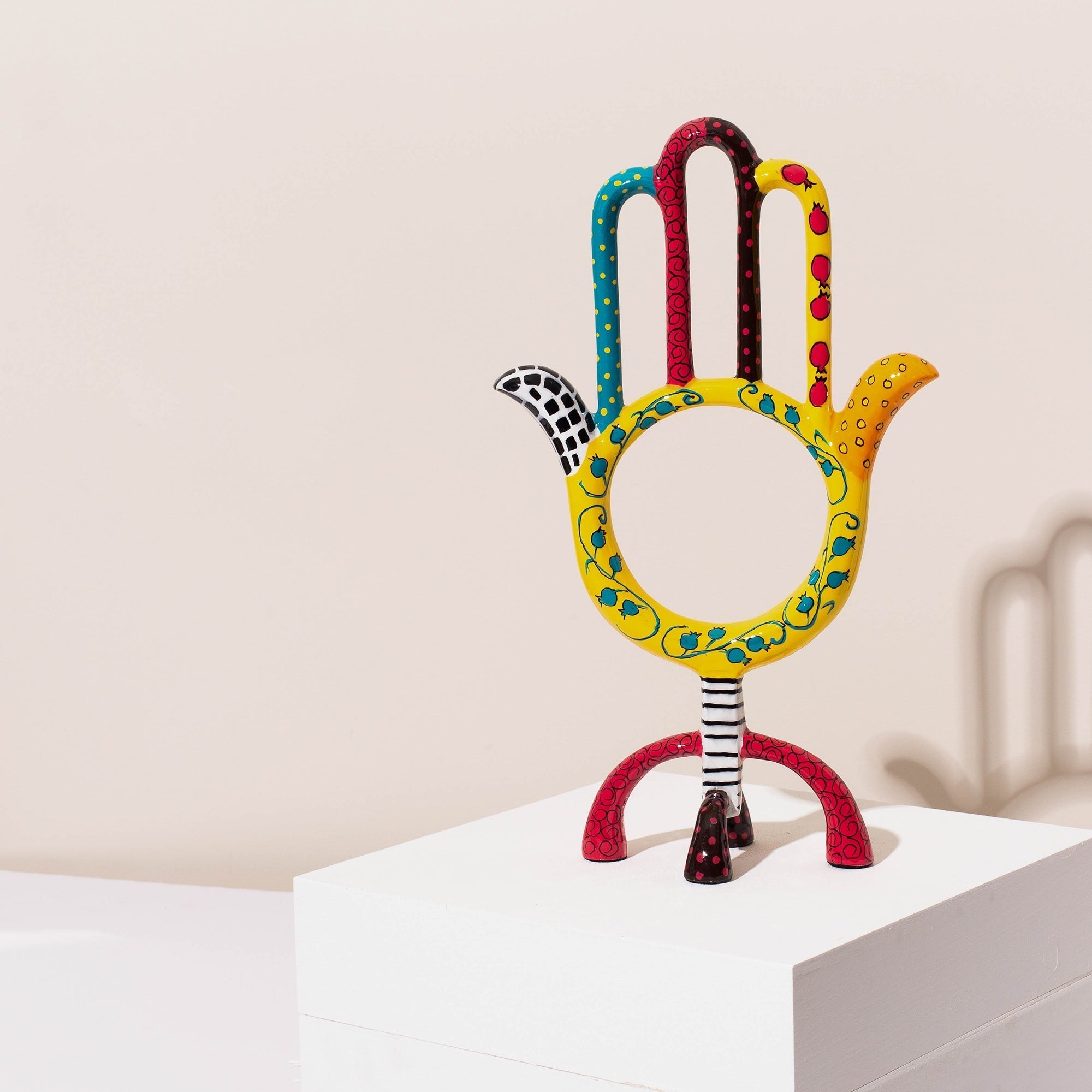 Elegant Colorful Hamsa Stand - HAMSA POP Series