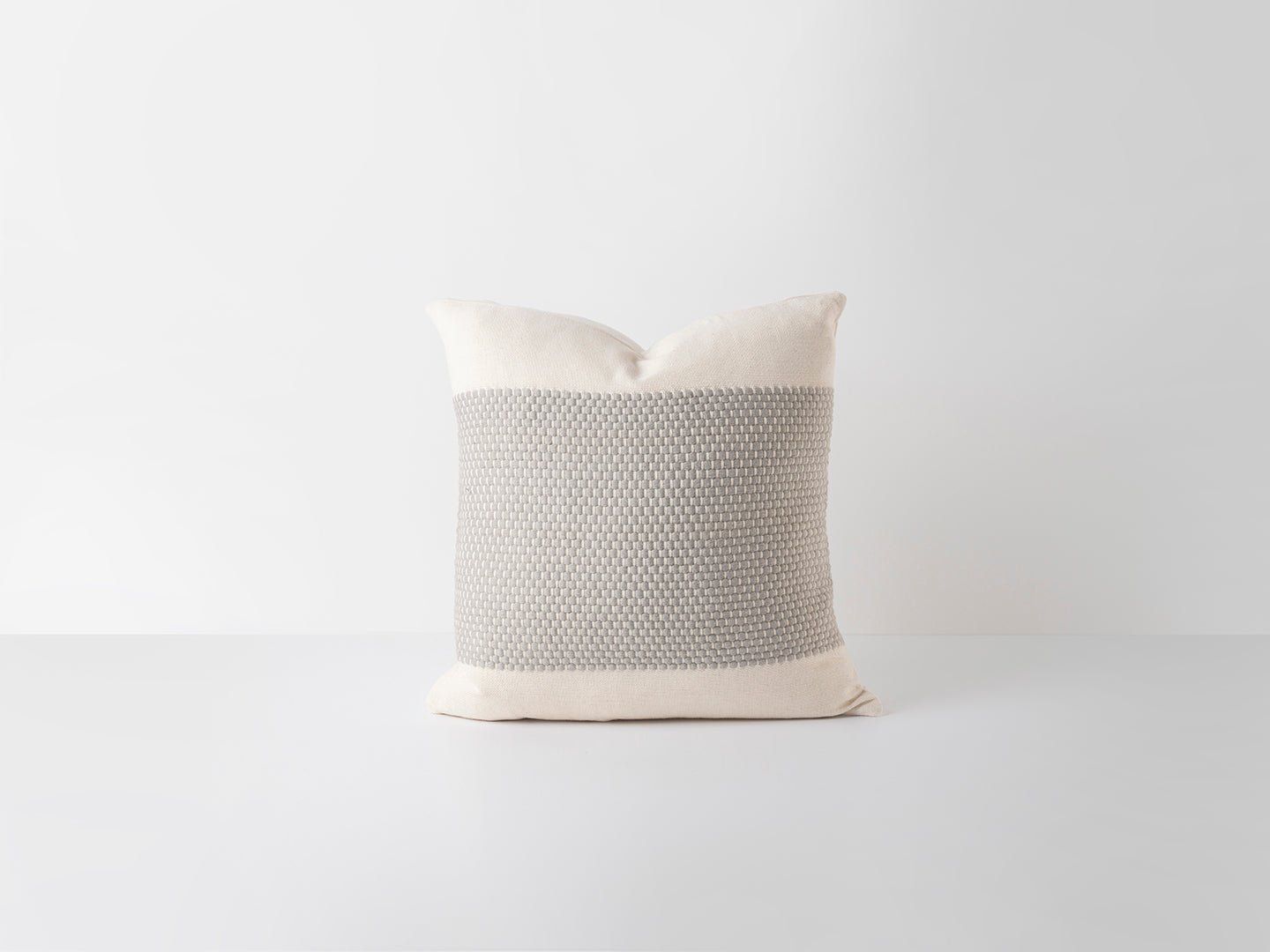 Río Cushion Cover