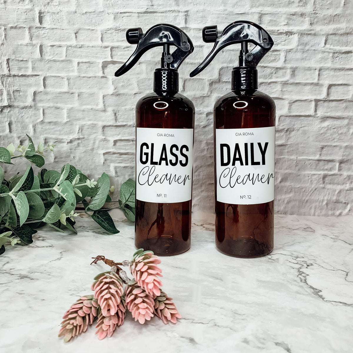 16oz Plastic Spray Bottles With White Or Black Waterproof Labels