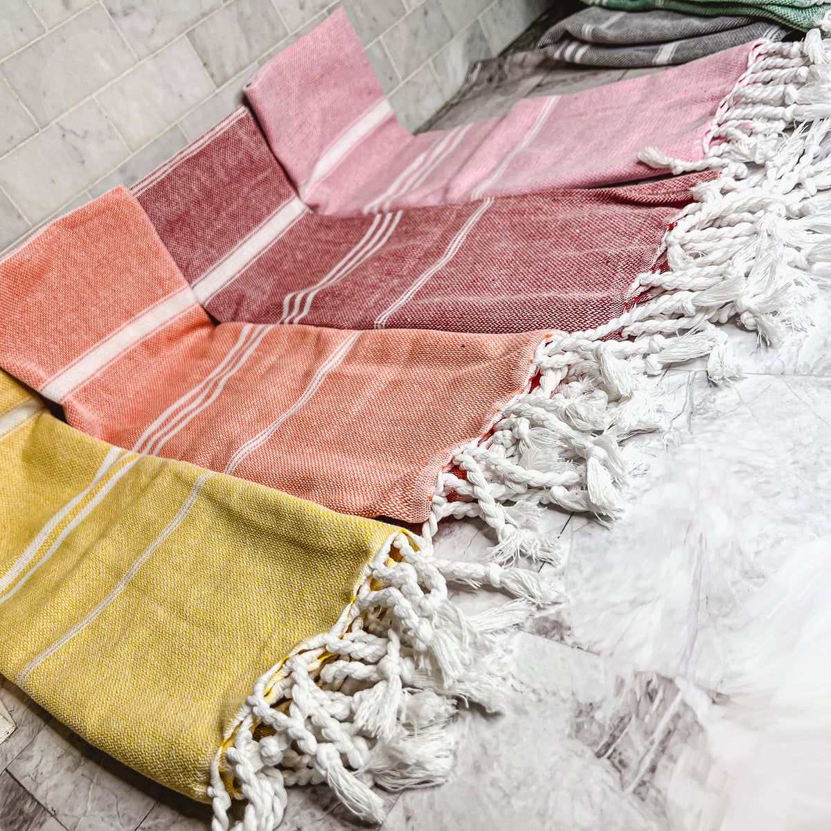 Turkish Hand Towel Oversized 100% Cotton Peshtemal Lightweight Absorbent