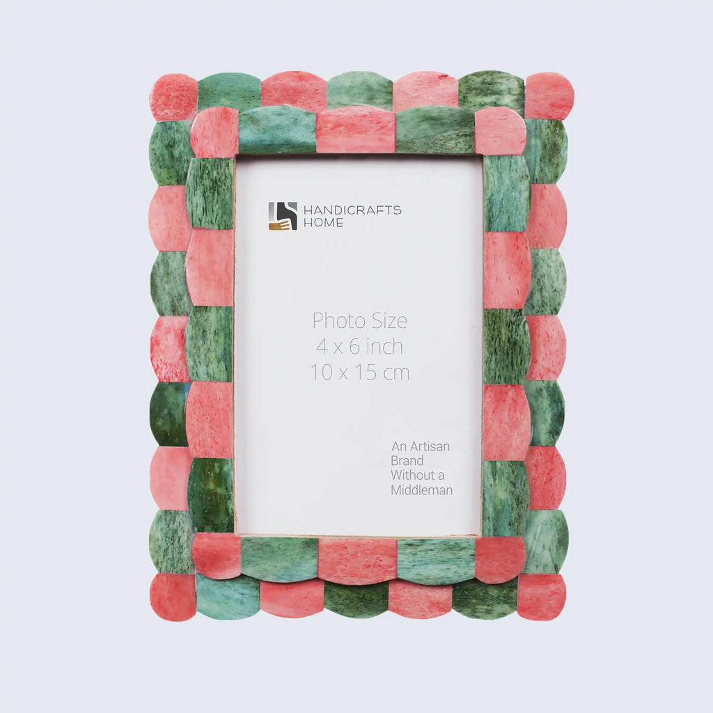 Scalloped Holiday Collection Picture Frames Combo Pack of 4