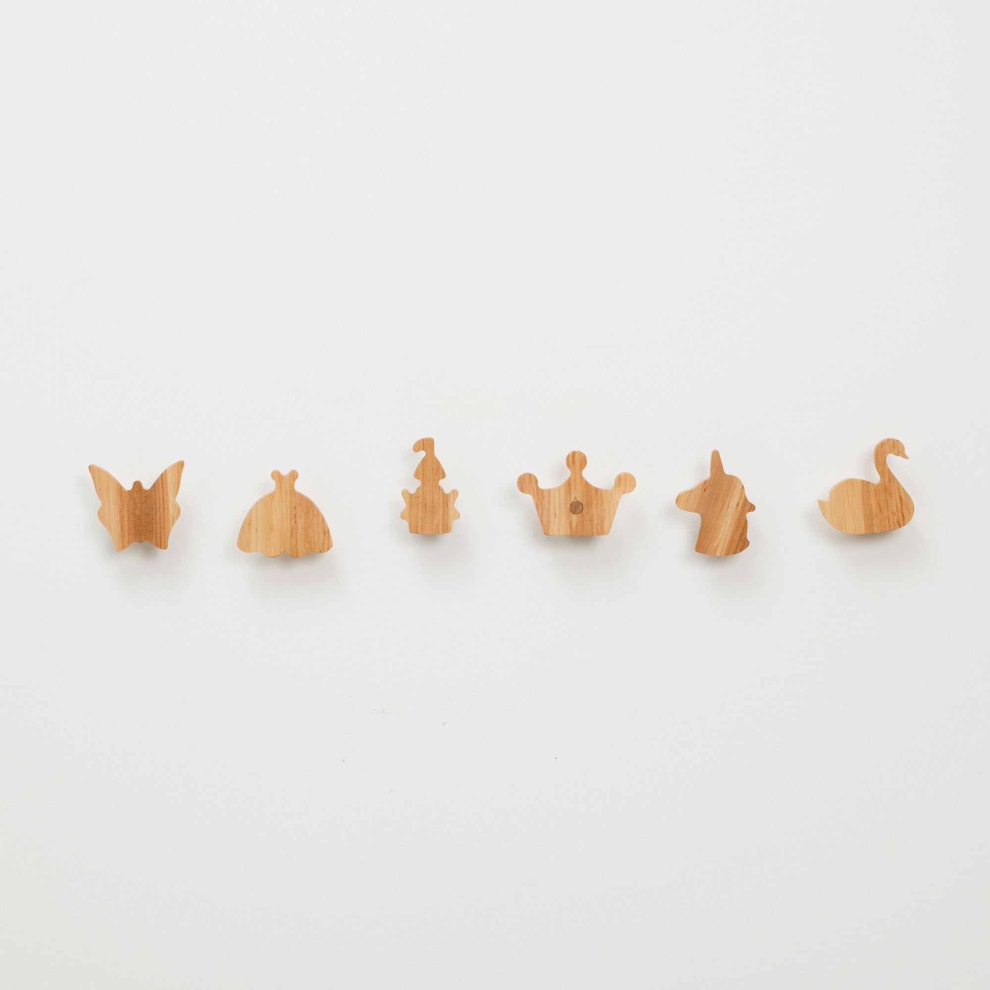 Princess wall hooks