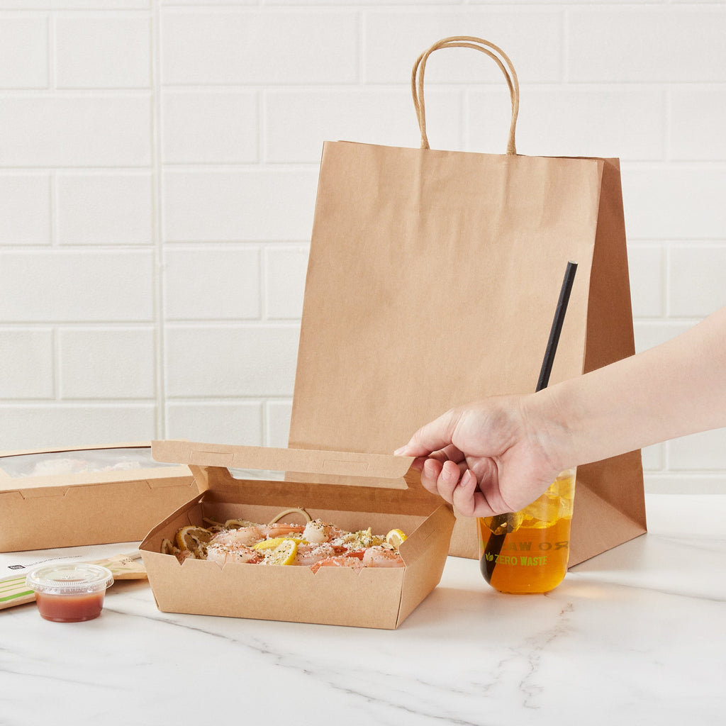 Cafe Vision 42 oz Kraft Paper Medium Take Out Container - Hinge Lock - 8'' x 5 1/2'' x 2'' - 200 count box