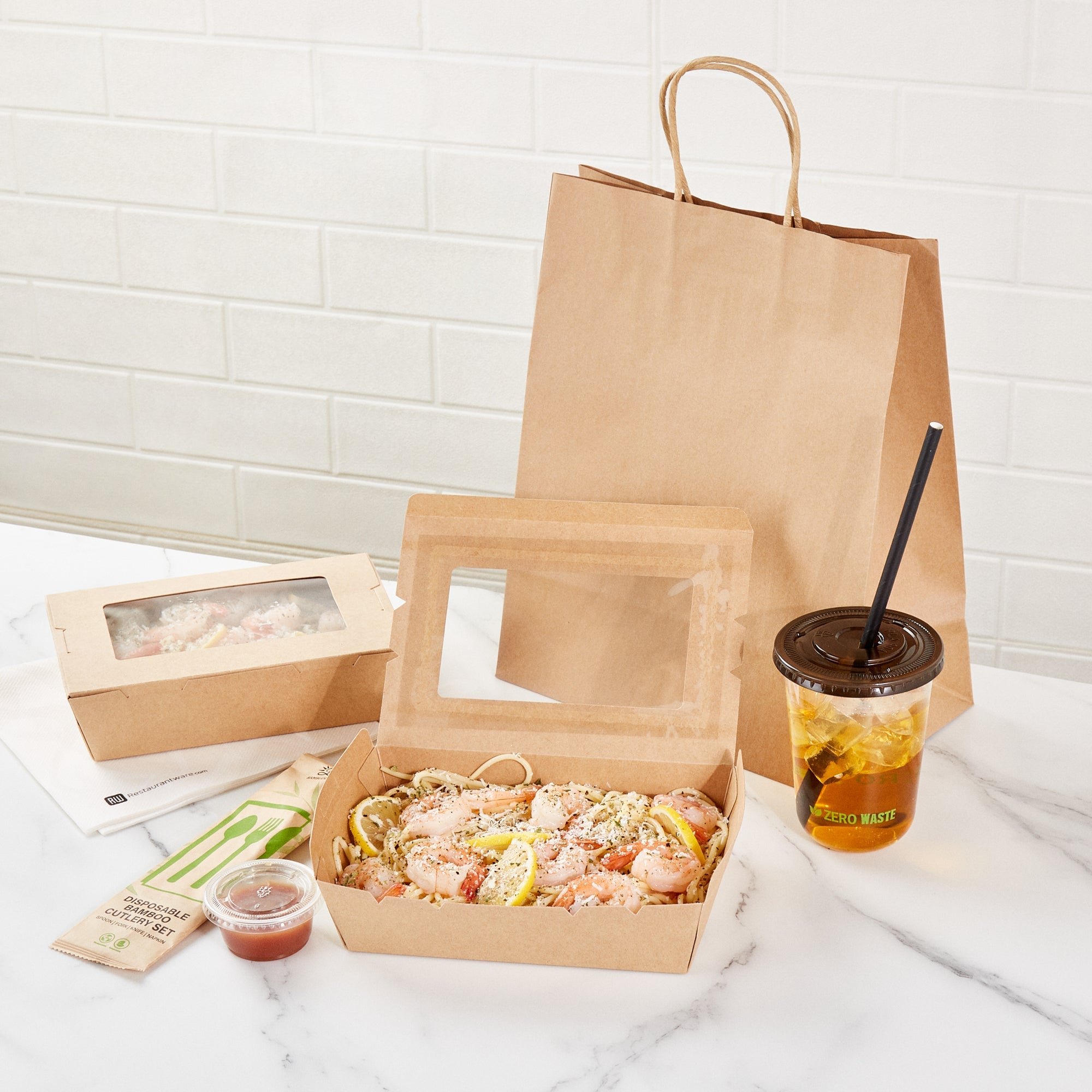 Cafe Vision 42 oz Kraft Paper Medium Take Out Container - Hinge Lock - 8'' x 5 1/2'' x 2'' - 200 count box