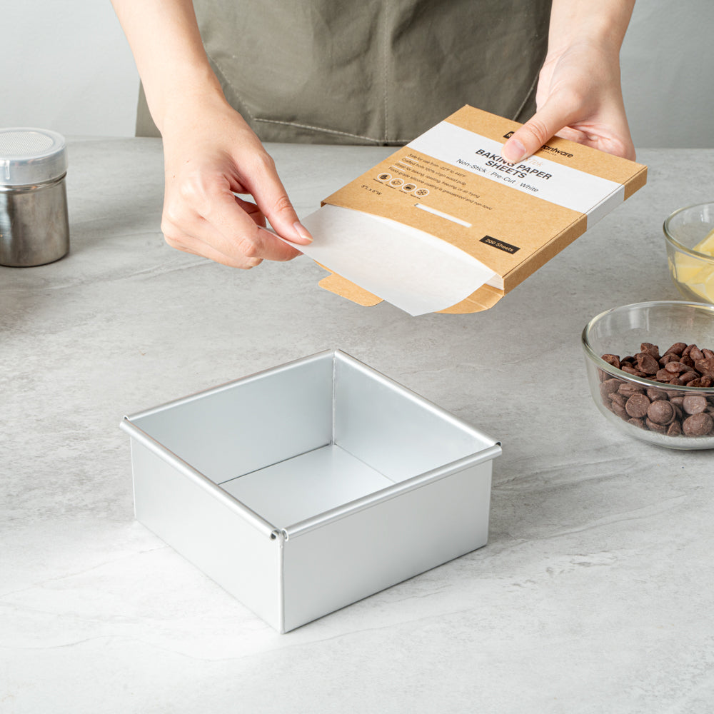 Pastry Tek White Parchment Paper Baking Sheet - Precut, Silicone Coated, Compostable - 5" x 5" - 1000 count box