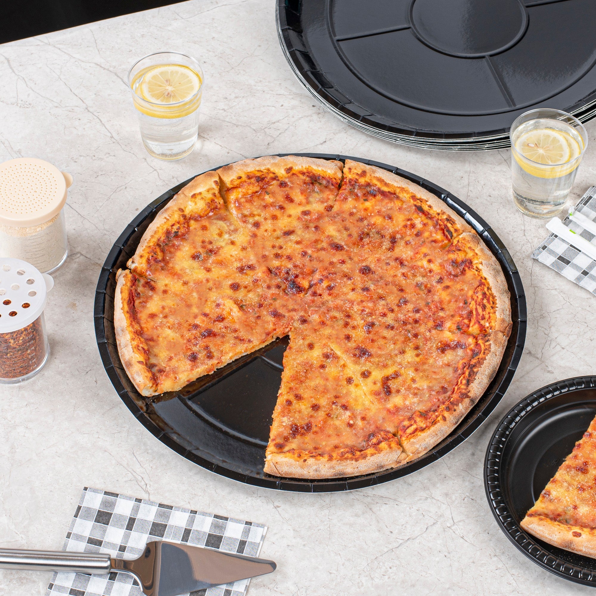 Eco Pie Round Black Paperboard Pizza Tray - Oven-Safe - 16" - 50 count box