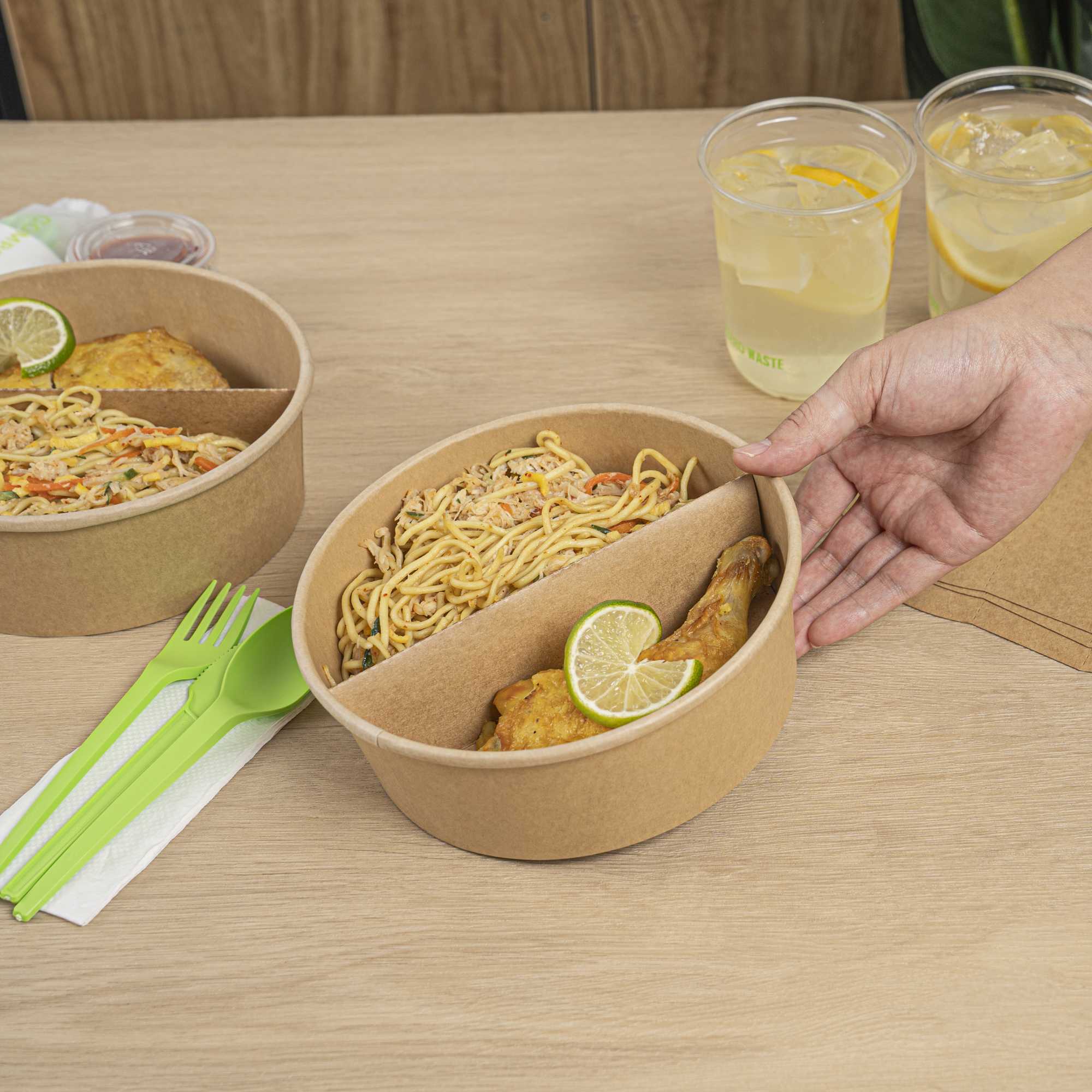 Bio Tek Kraft Paper 2-Compartment Insert - Fits 45 oz Containers - 200 count box