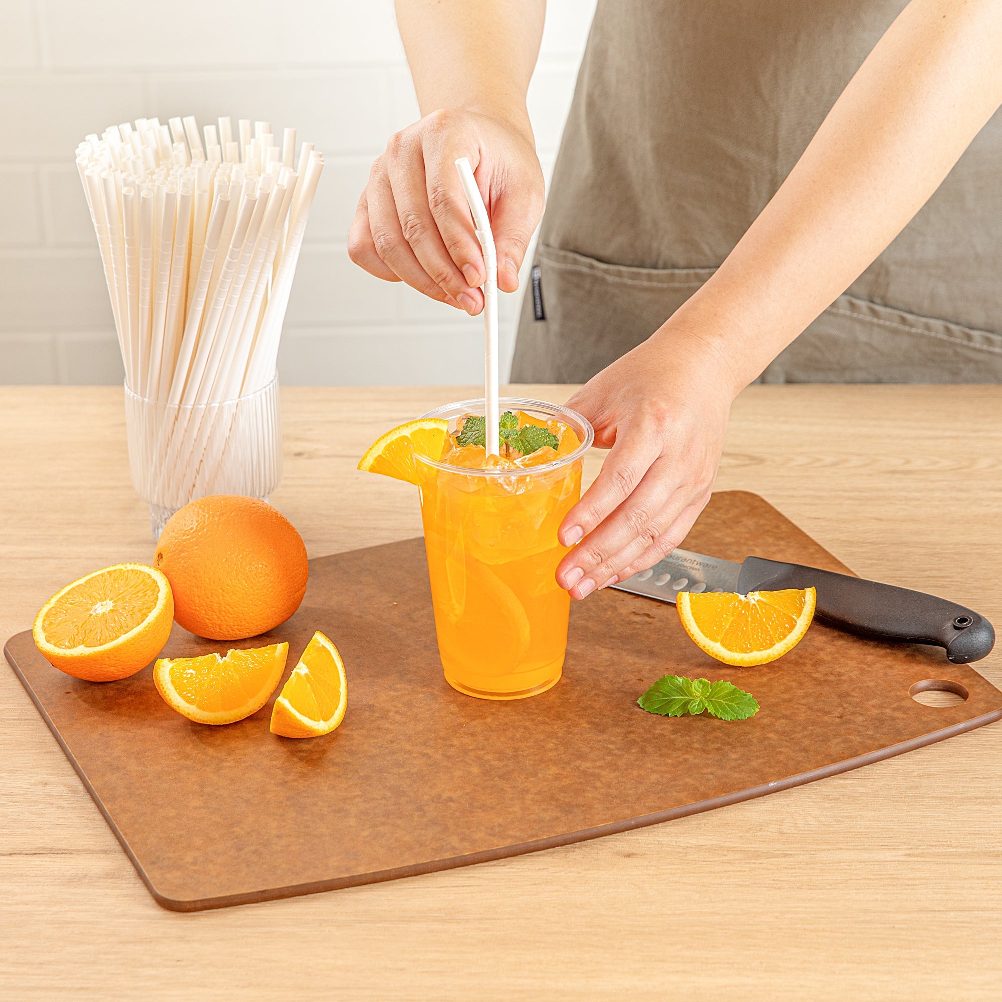 Basic Nature White Paper Bendable Straw - Unwrapped, Biodegradable, 6 mm - 7 3/4" - 1000 count box