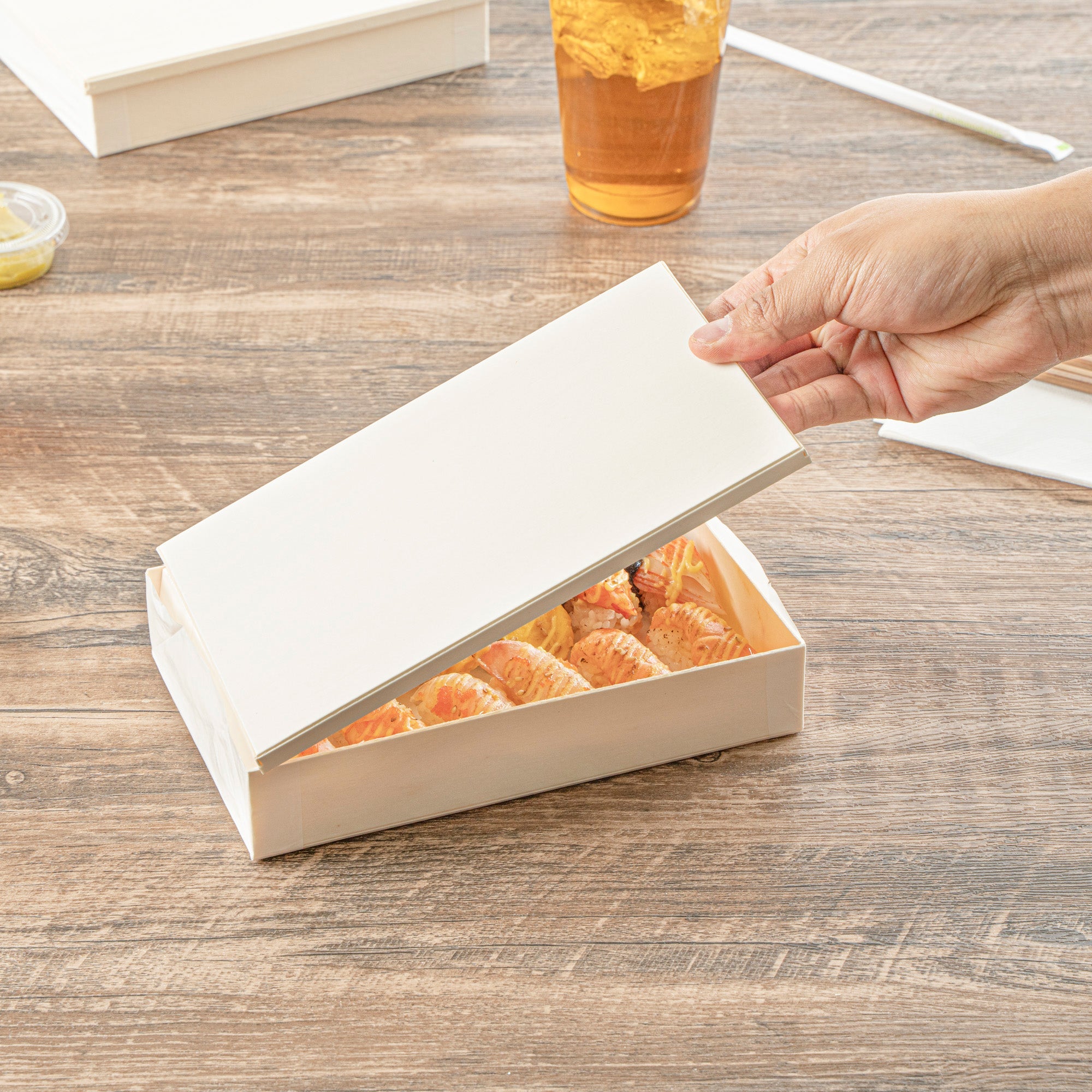 Taipei Rectangle Natural Poplar Lid - Fits 31 oz Bento Box - 100 count box