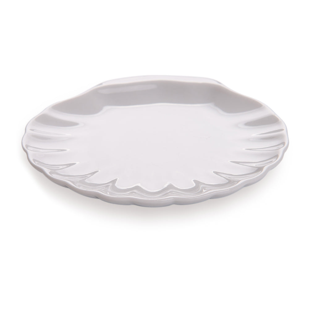 Chef 101 Shell White Porcelain Mini Shell Plate - 3" x 3" - 10 count box