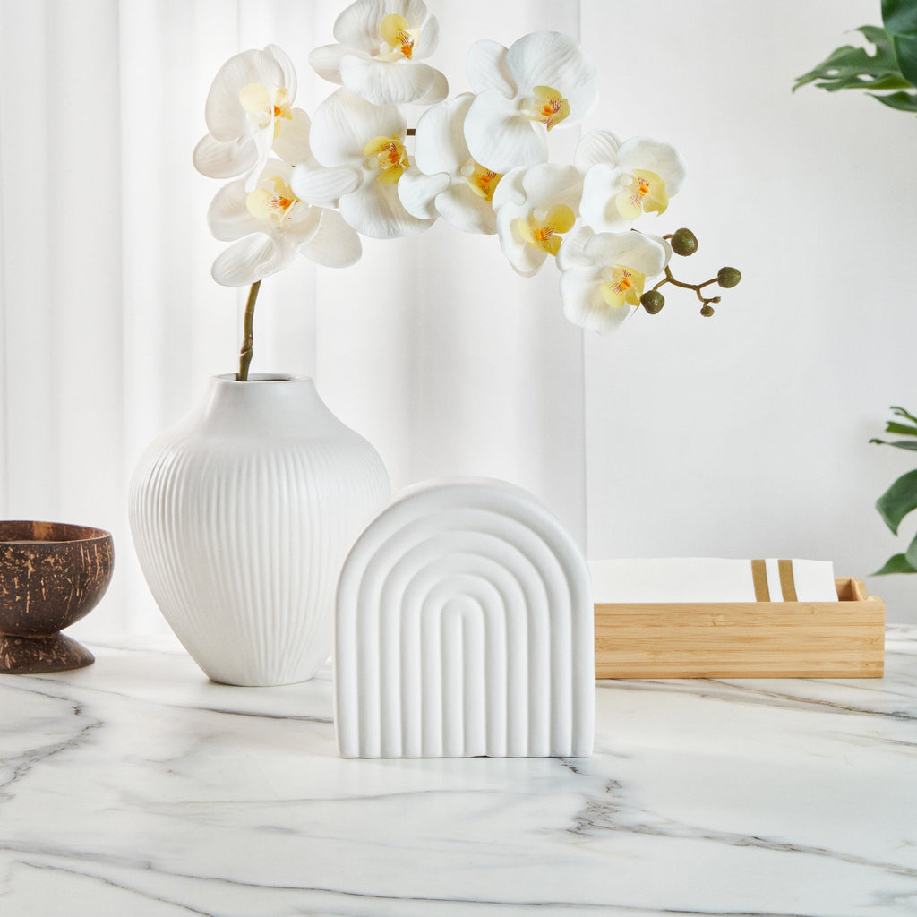 Table Art White Ceramic Rainbow Vase - 6'' x 2'' x 6 1/4'' - 1 count box