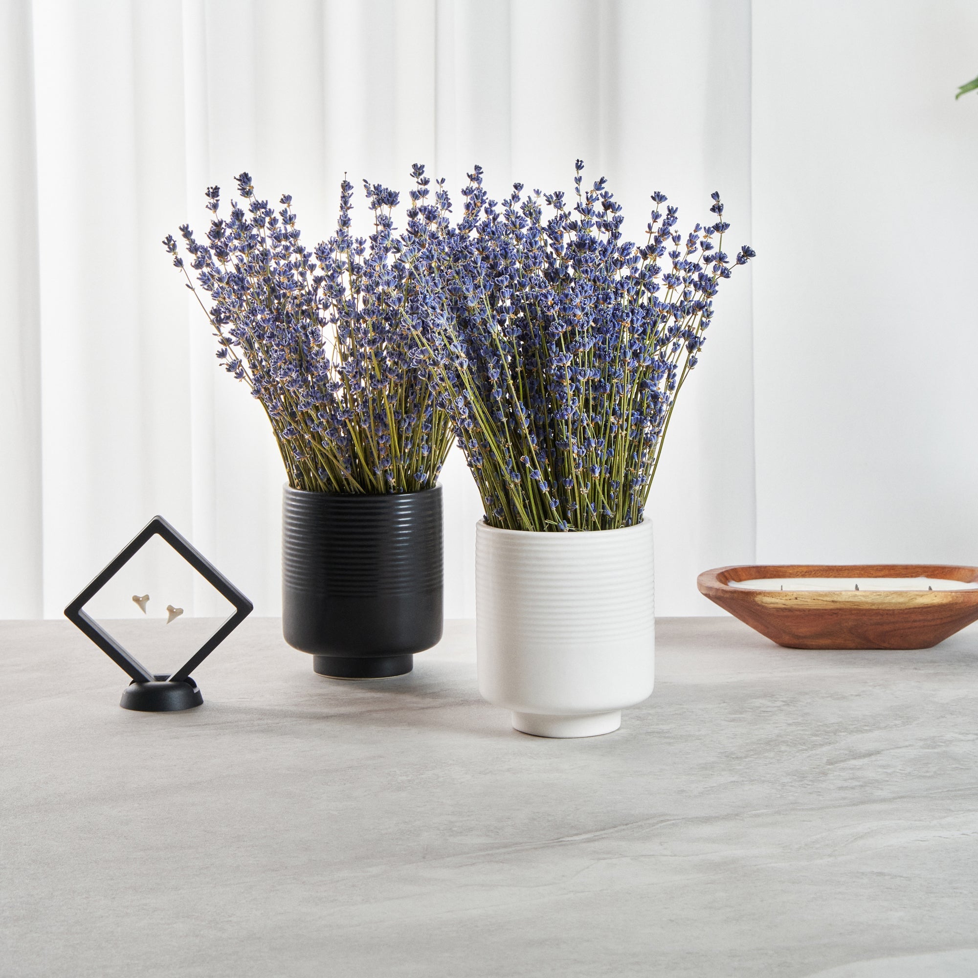 Table Art White Ceramic Tea Cup Vase - 4 1/2'' x 4 1/2'' x 5'' - 1 count box
