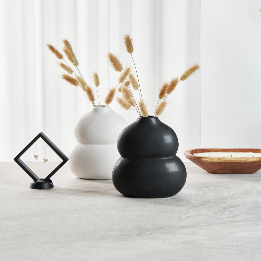 Table Art Black Ceramic Gourd Vase - 6 1/2'' x 4'' x 7'' - 1 count box