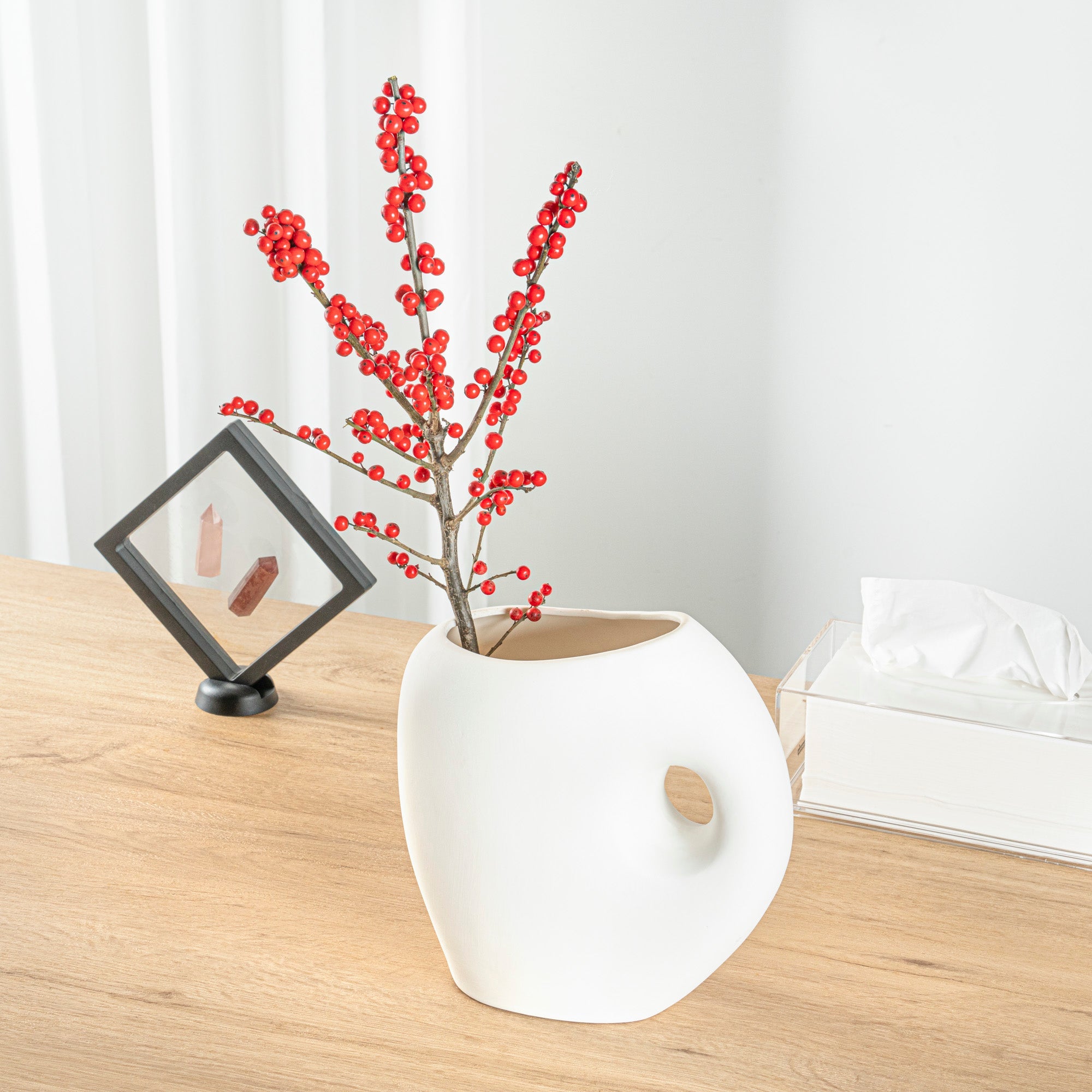 Table Art White Ceramic Jug Vase - 8 3/4'' x 4 1/2'' x 9 1/2'' - 1 count box