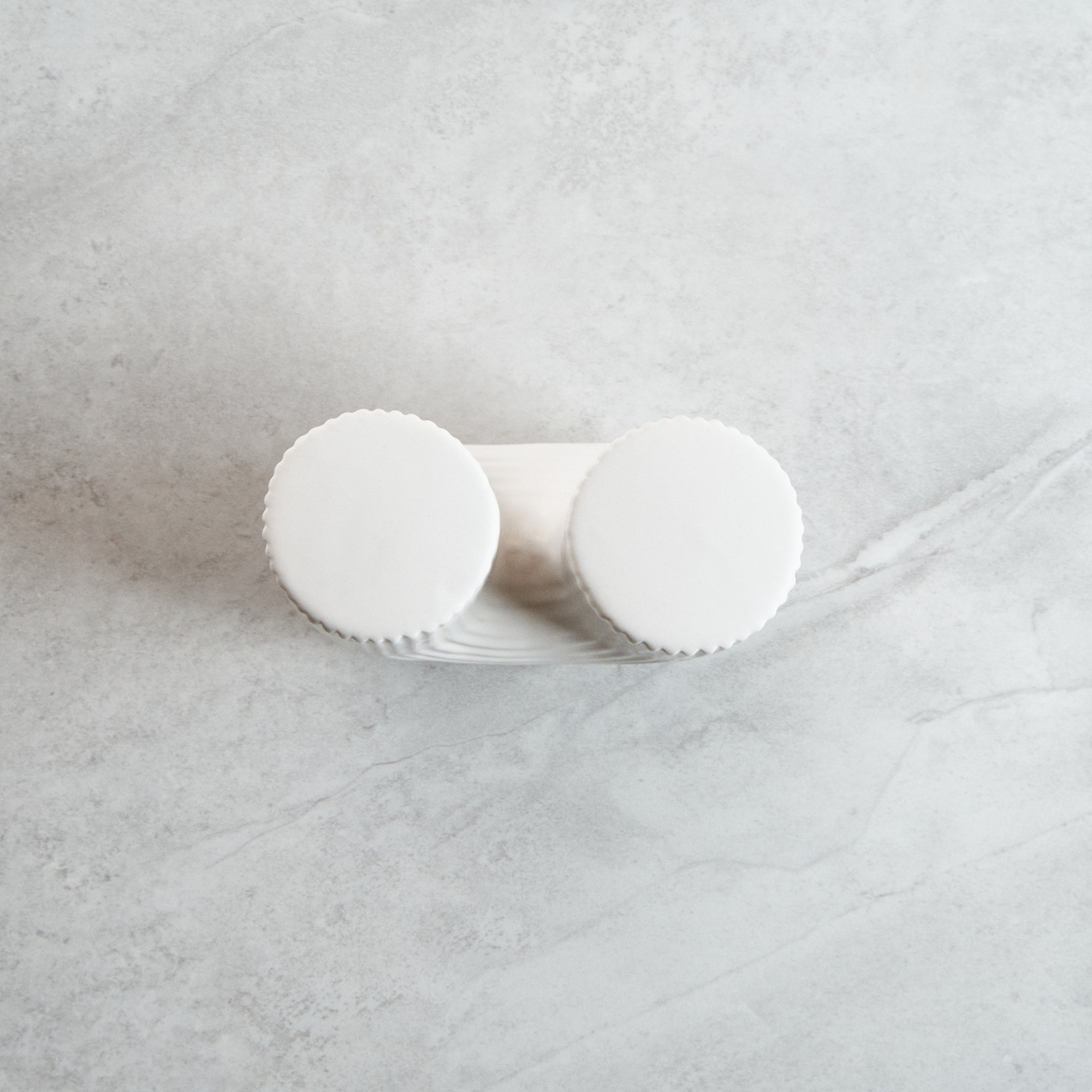 Table Art White Ceramic U-Shaped Vase - 5 3/4'' x 2 3/4'' x 5 1/2'' - 1 count box