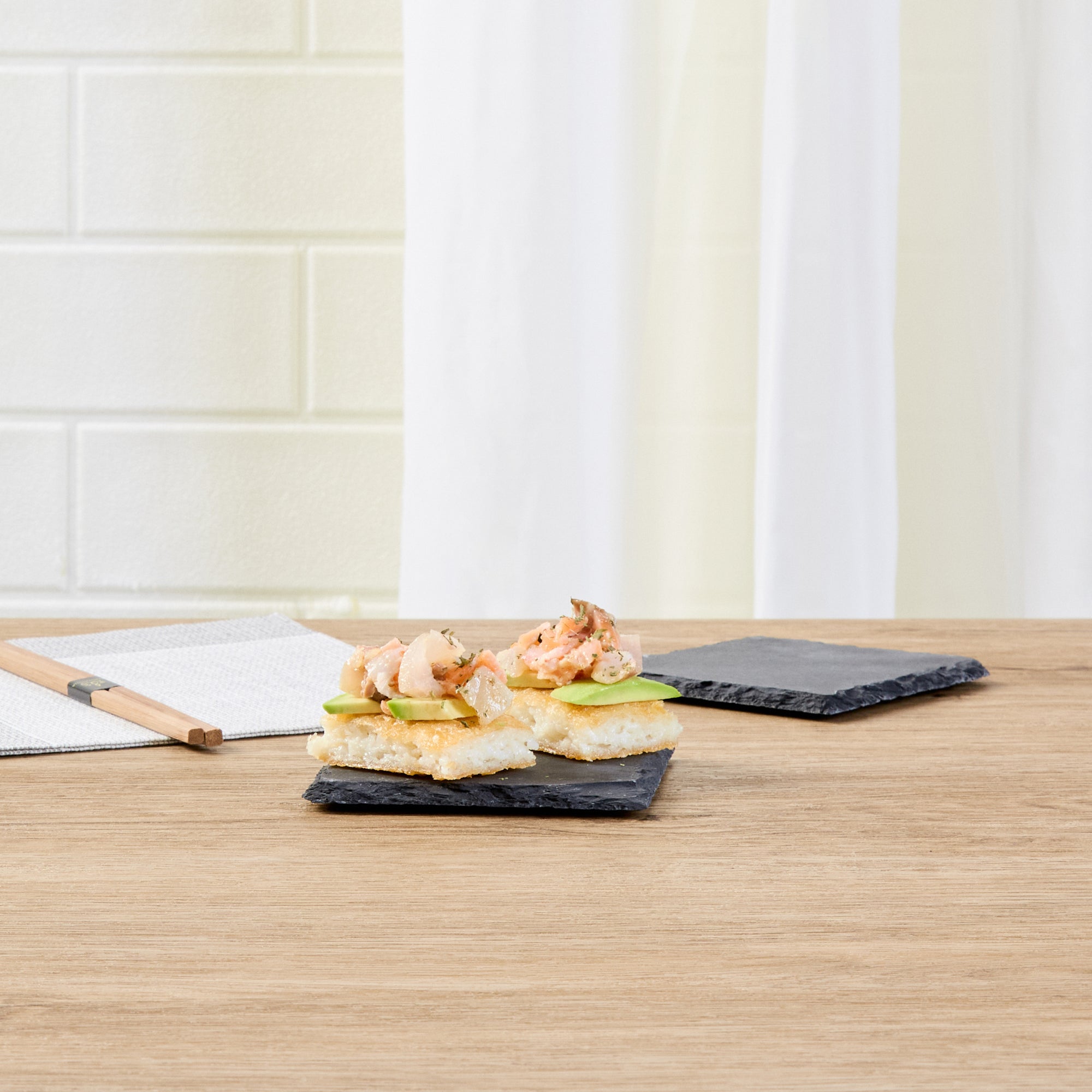 Stone Tek Square Black Slate Appetizer / Tasting Plate - 4" x 4" - 10 count box