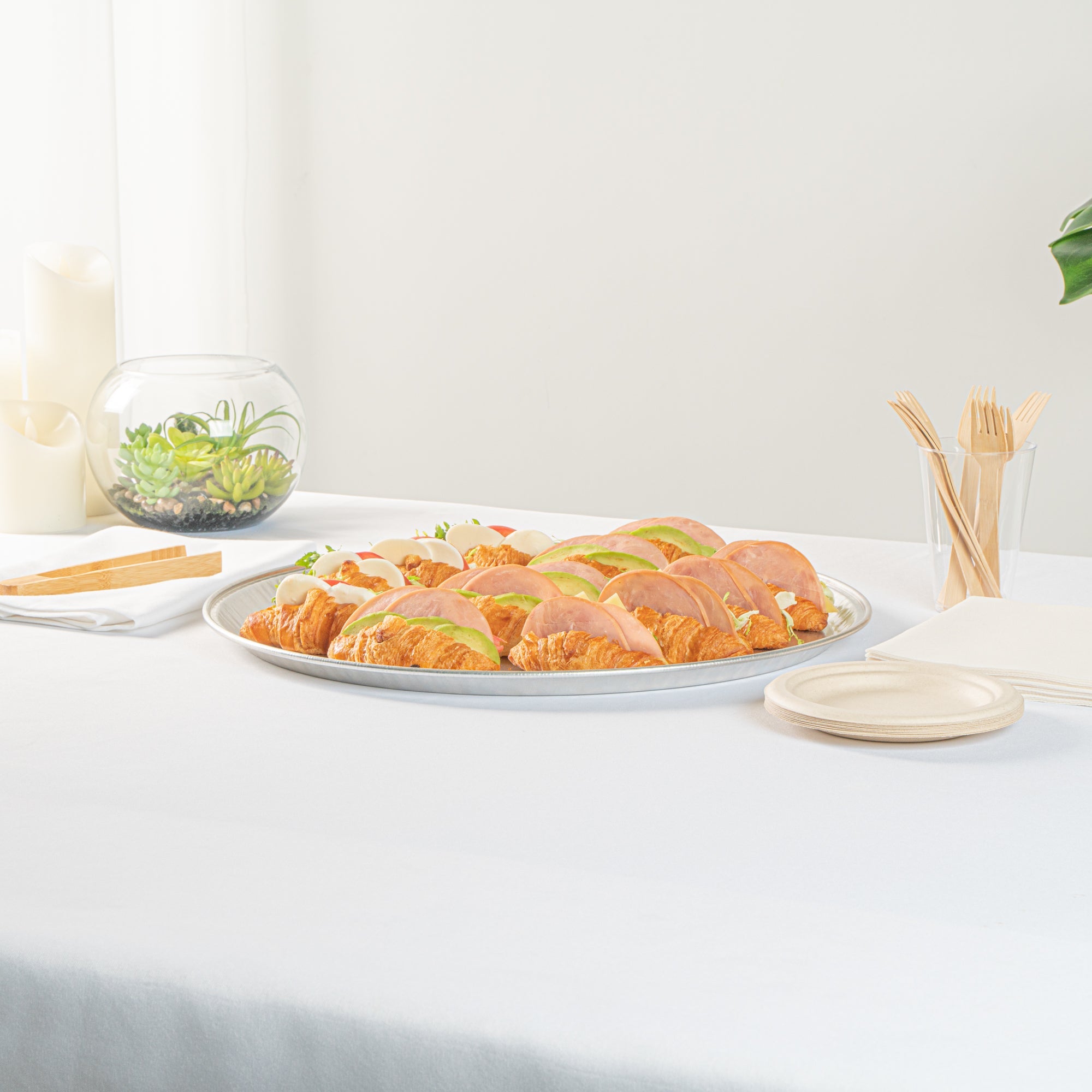 Foil Lux Round Aluminum Catering Tray - 18" - 10 count box