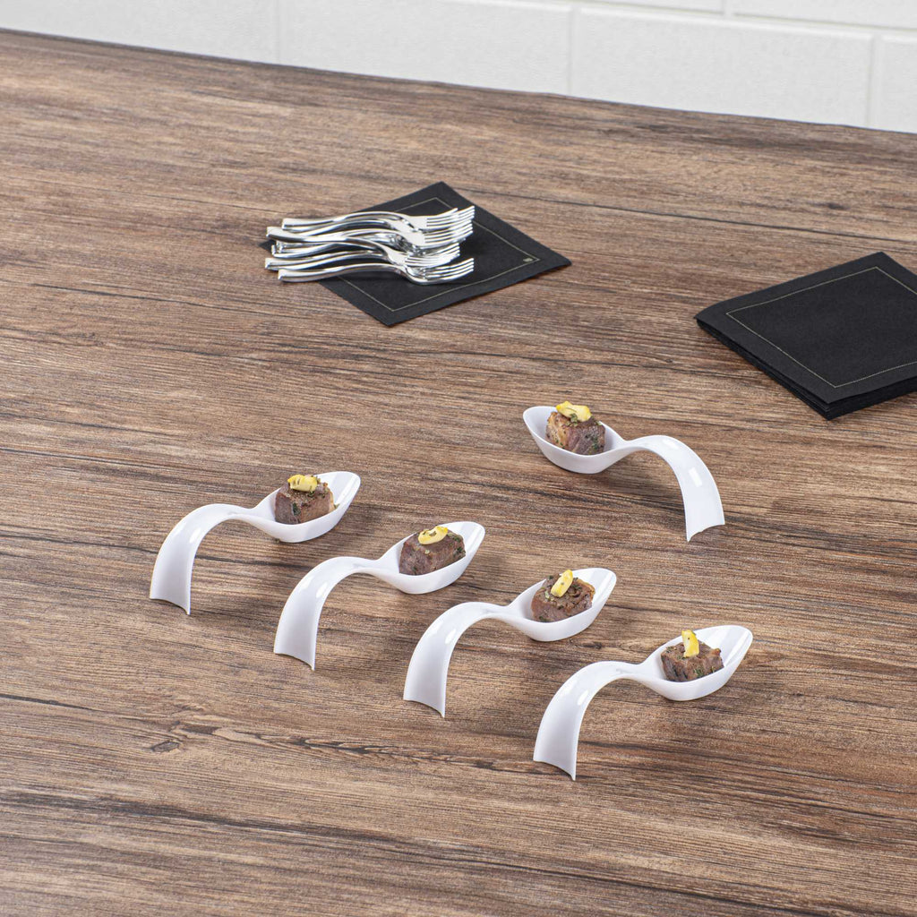 Mini Serve White Plastic Stiletto Spoon - 5" x 1/2" x 1 1/4" - 100 count box