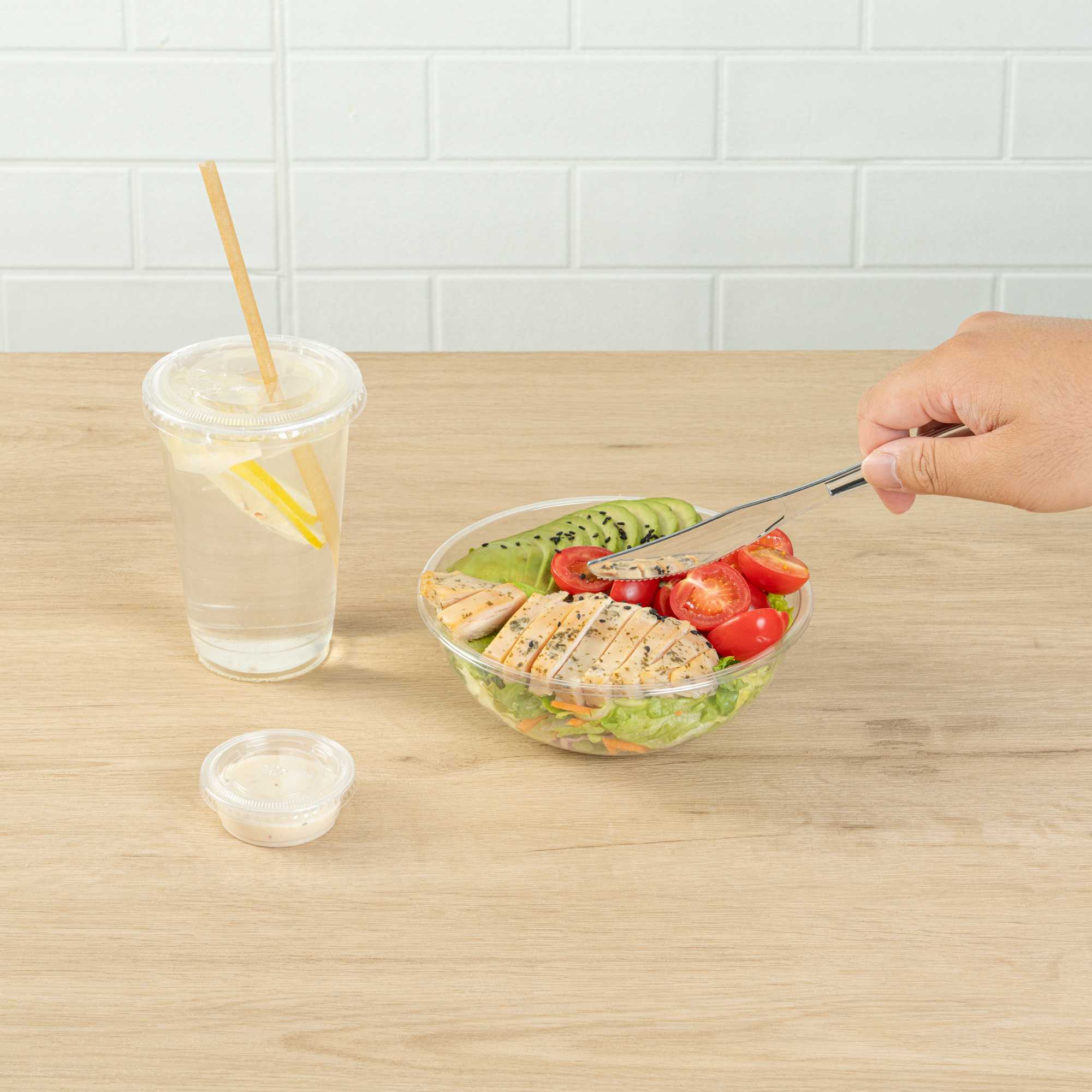 Argento Silver Plastic Knife - 7 3/4" - 250 count box