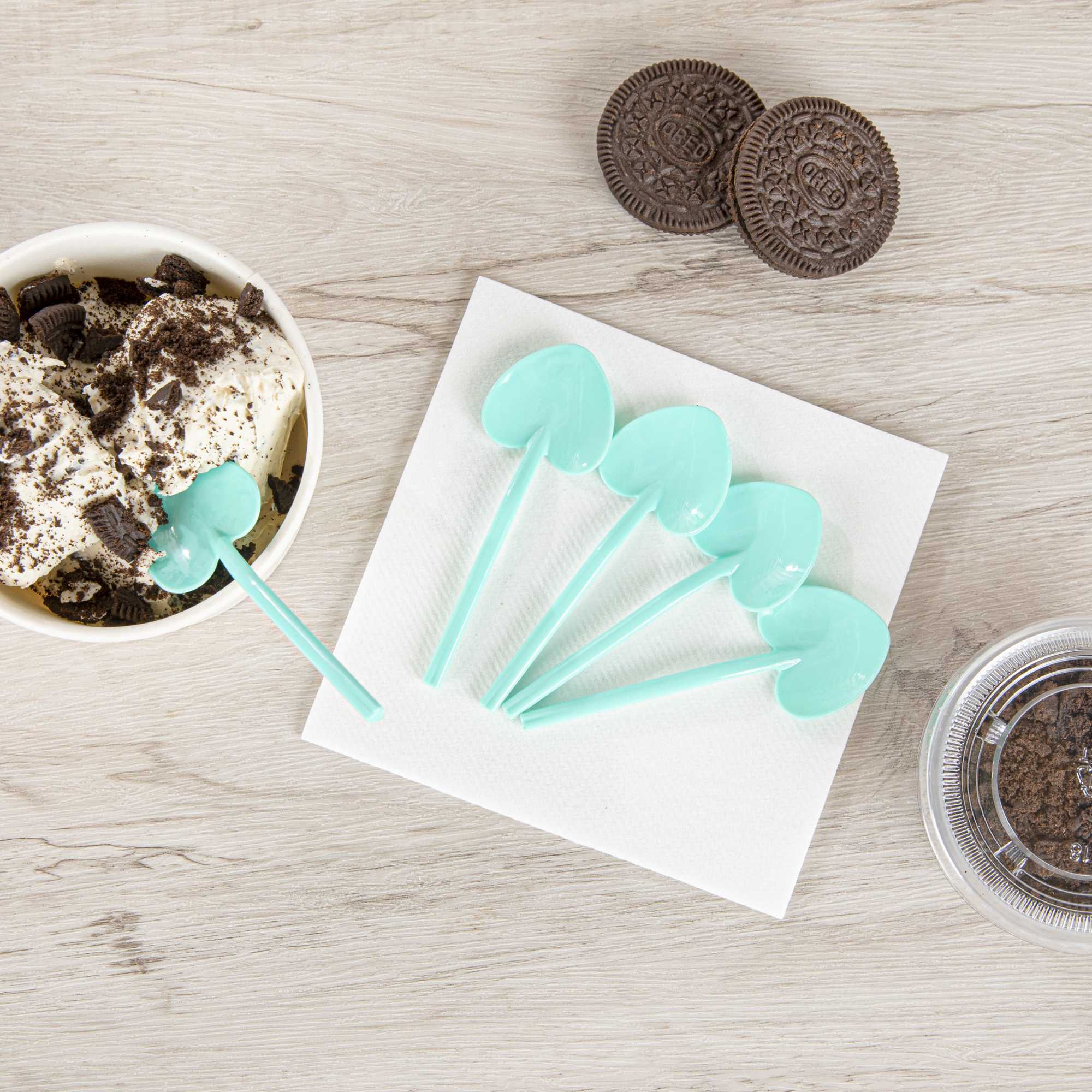 Coppetta Teal Plastic Love Shovel Spoon - 3 1/2" x 1 1/4" - 100 count box