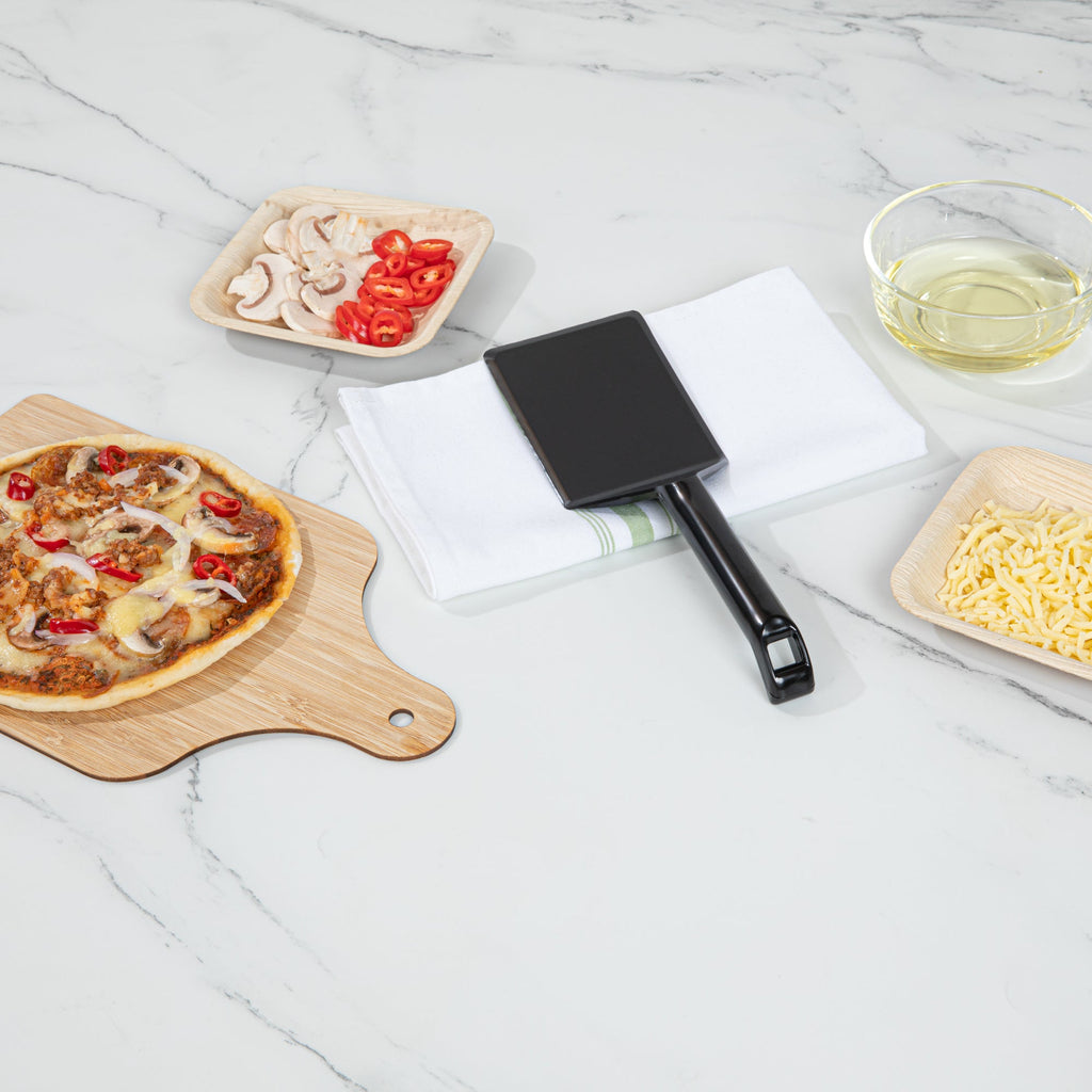 Cater Tek Black Plastic Serving Spatula - Recyclable - 10" - 100 count box