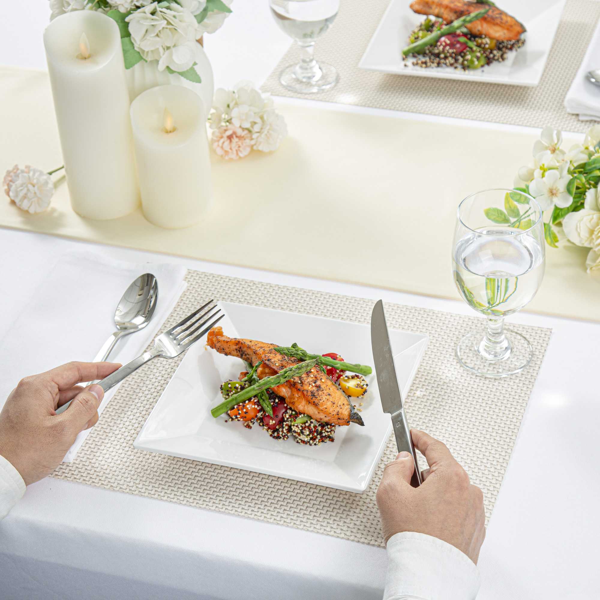 Voga Square White Melamine Medium Plate - Classic - 8" x 8" x 1" - 4 count box