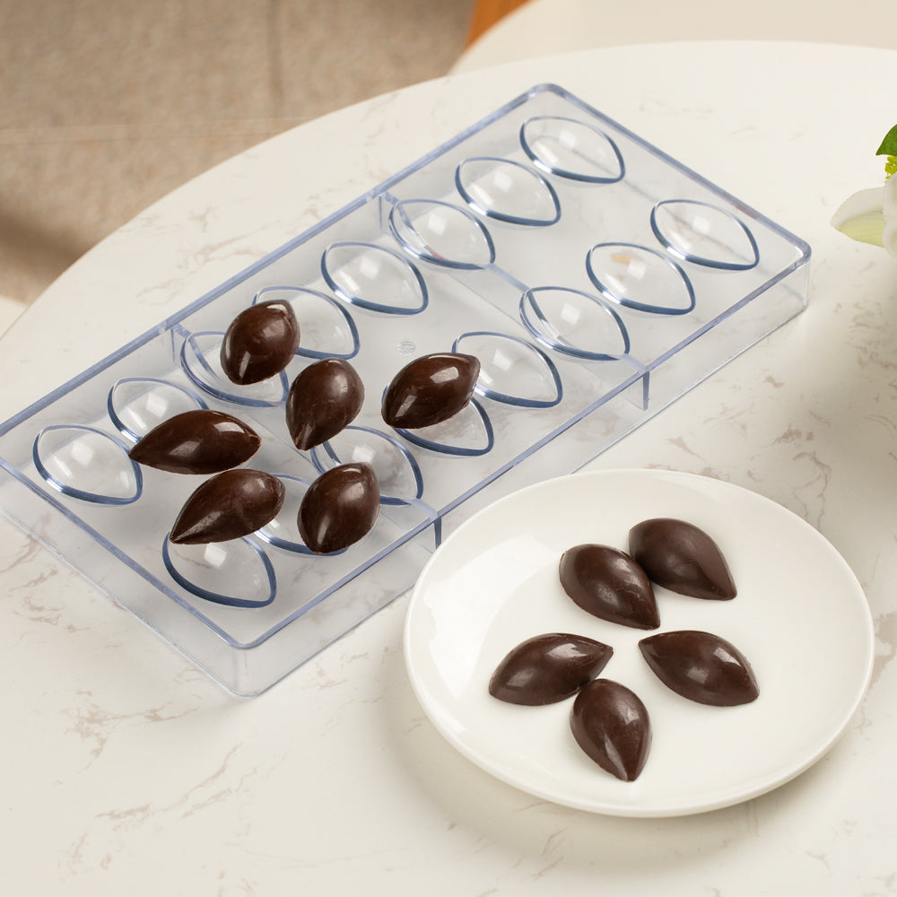 Pastry Tek Polycarbonate Quenelle Candy / Chocolate Mold - 16-Compartment - 10 count box