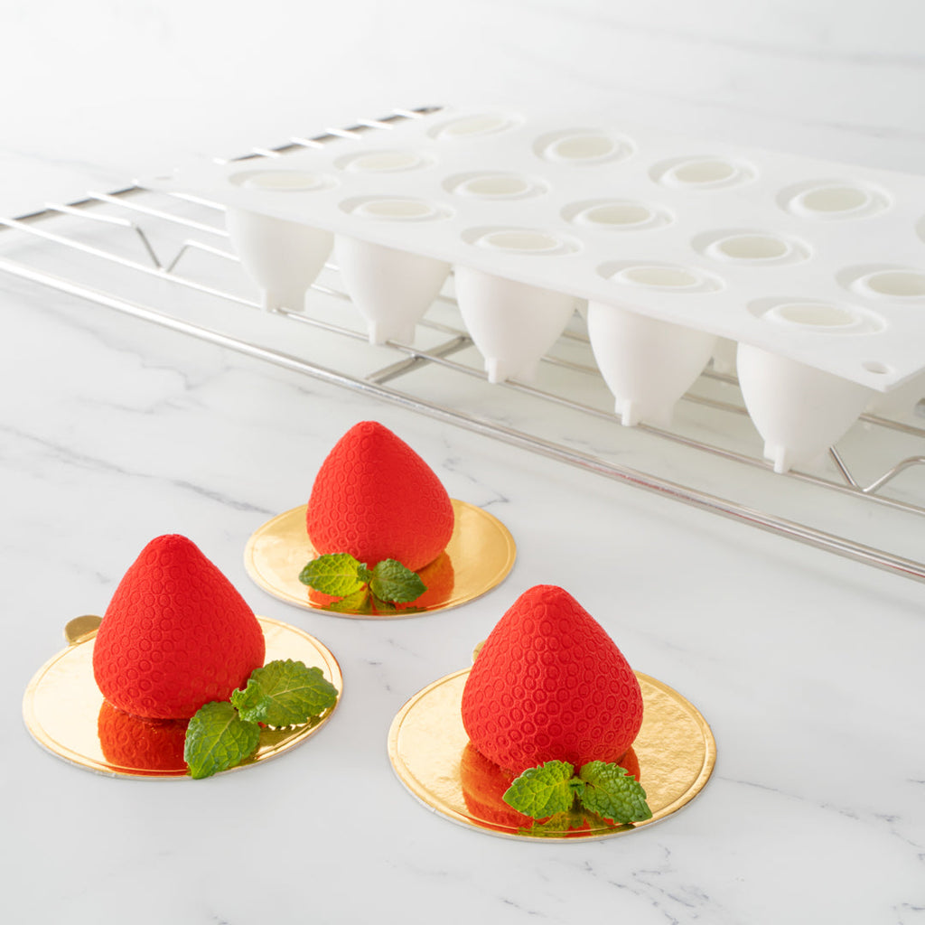 Pastry Tek Silicone Strawberry Baking Mold - 15-Compartment - 10 count box
