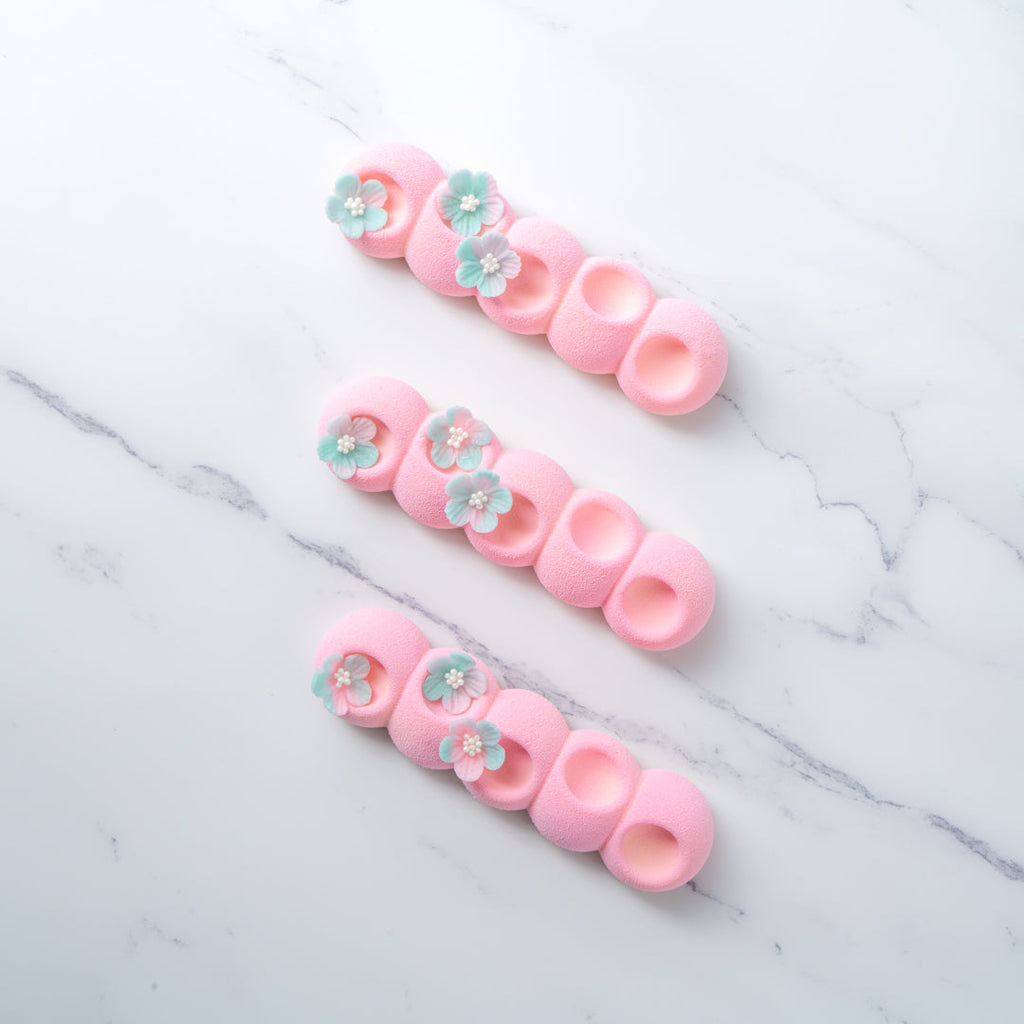 Pastry Tek Silicone Flower Strip Baking Mold - 6-Compartment - 10 count box