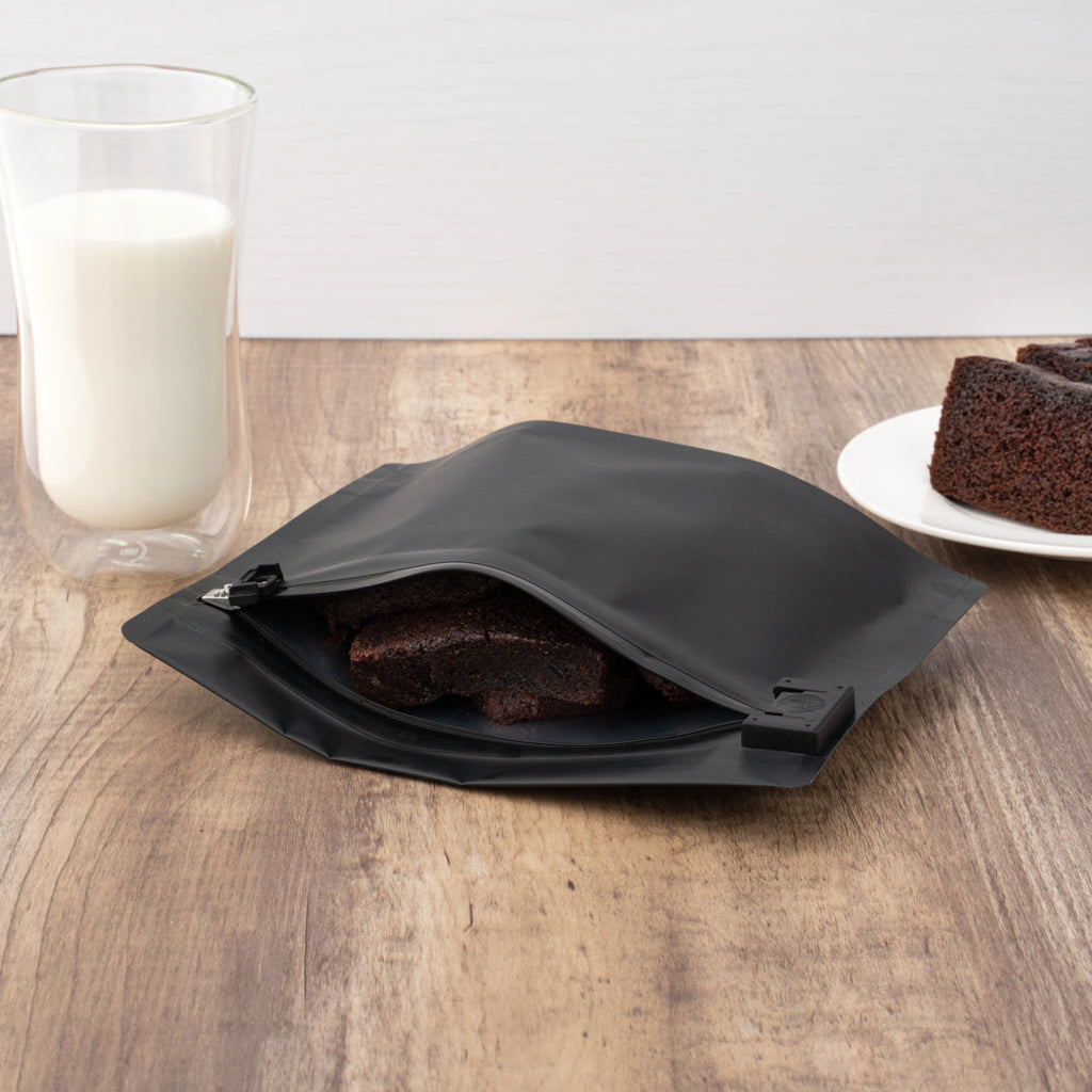 High Level Black Plastic Locking Pouch - Child-Resistant - 8" x 2 1/4" x 6" - 100 count box