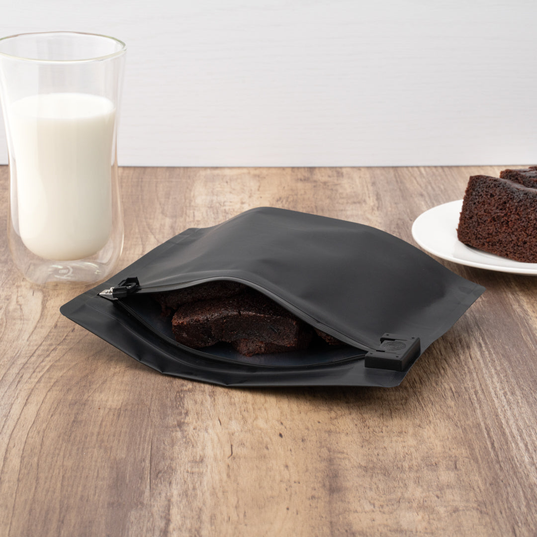 High Level Black Plastic Locking Pouch - Child-Resistant - 8" x 2 1/4" x 6" - 100 count box