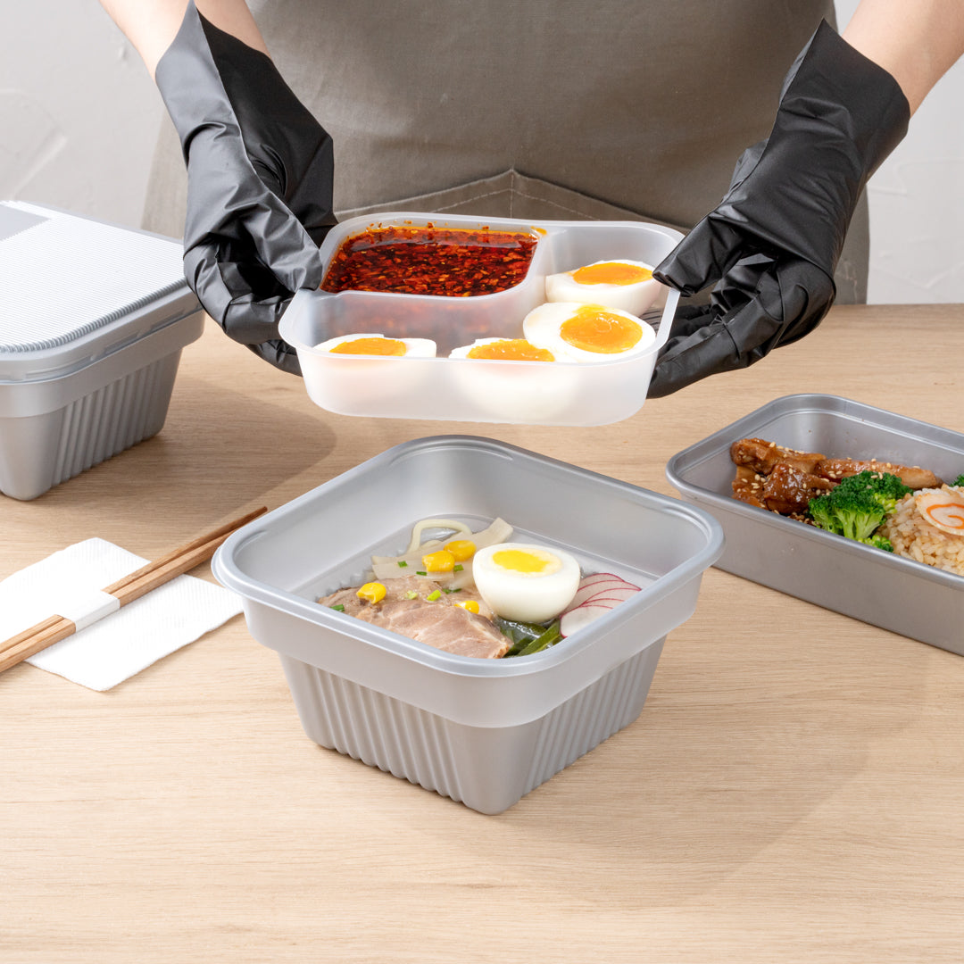 Futura 14 oz Clear Plastic 2-Compartment Insert Tray - Fits 34 oz Bowl, Microwavable - 100 count box