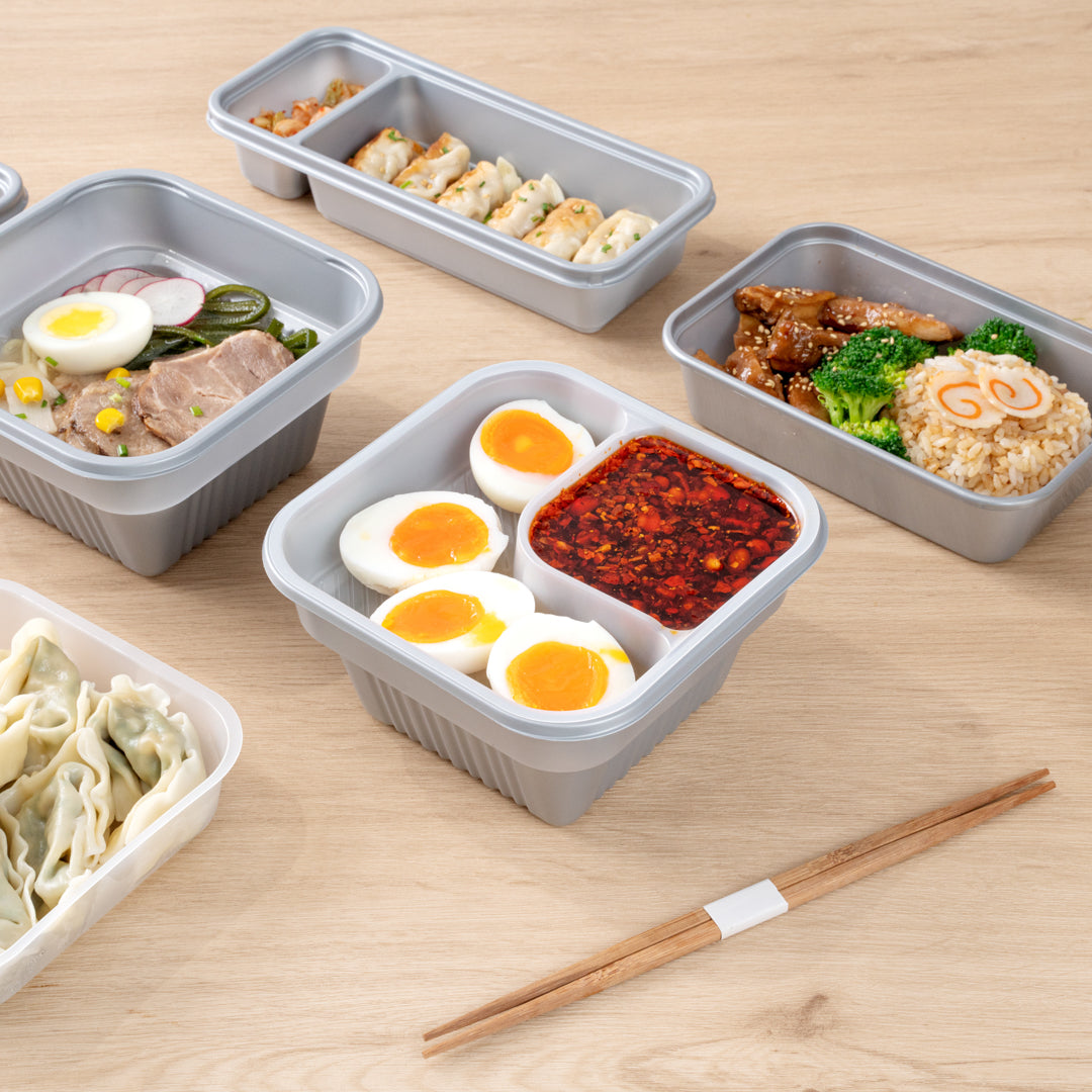Futura 14 oz Clear Plastic 2-Compartment Insert Tray - Fits 34 oz Bowl, Microwavable - 100 count box