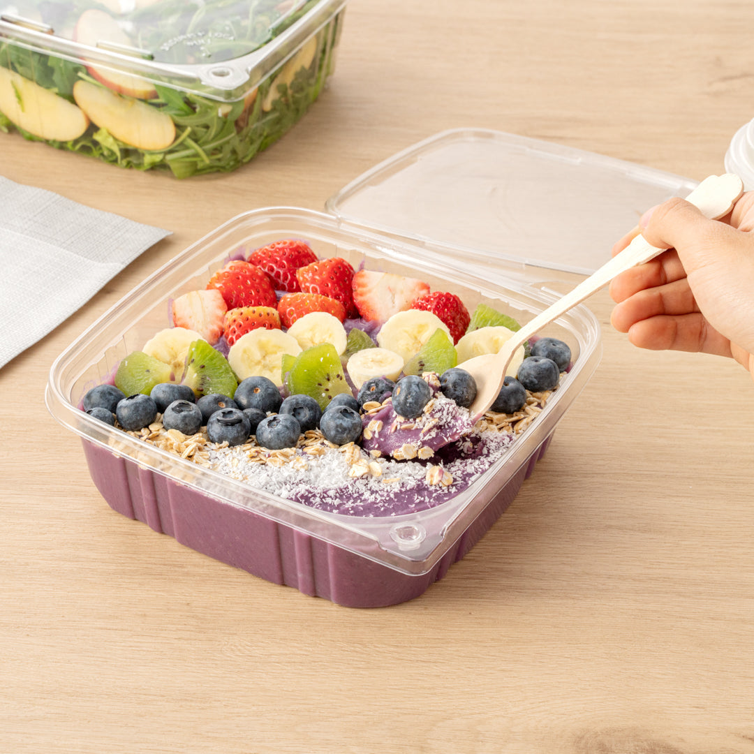 Tamper Tek 48 oz Rectangle Clear Plastic Container - with Hinged Lid, Tamper-Evident - 8 1/4" x 7 1/2" x 2 3/4" - 100 count box