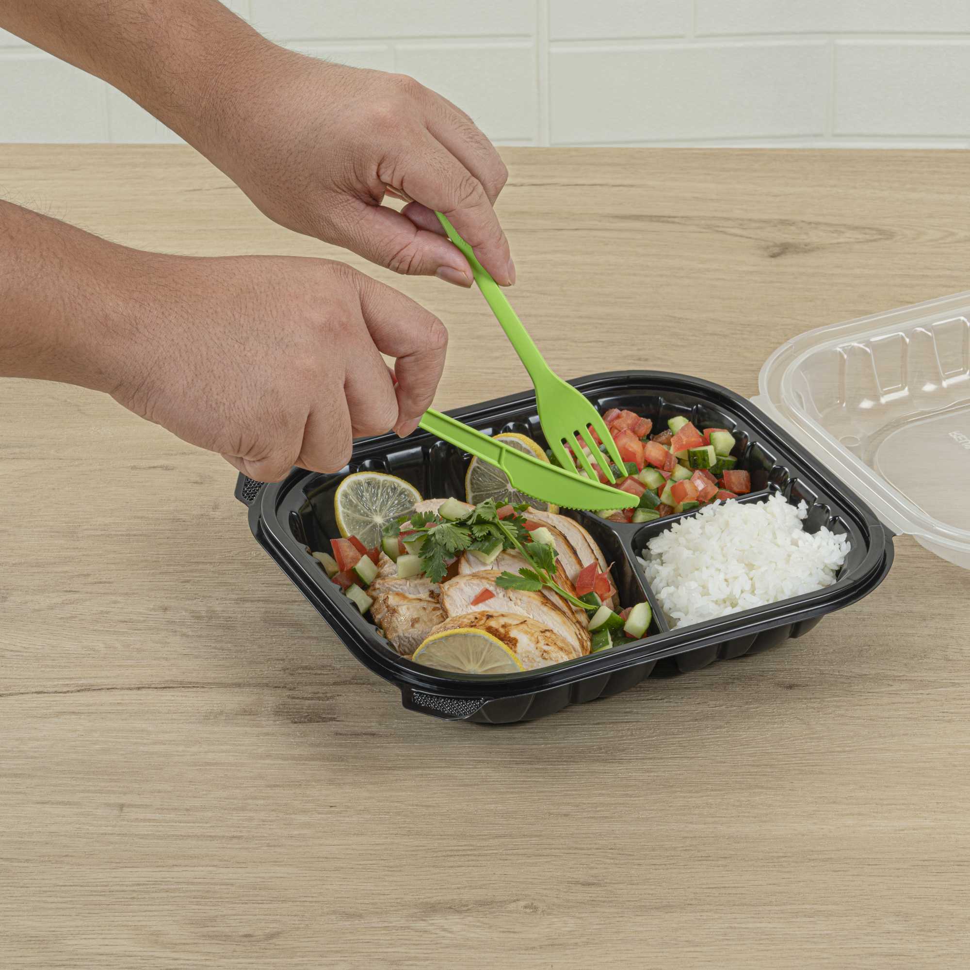 Basic Nature Green CPLA Plastic Cutlery Set - Compostable Wrapper, White Napkin, Heat-Resistant - 6 1/2" - 100 count box