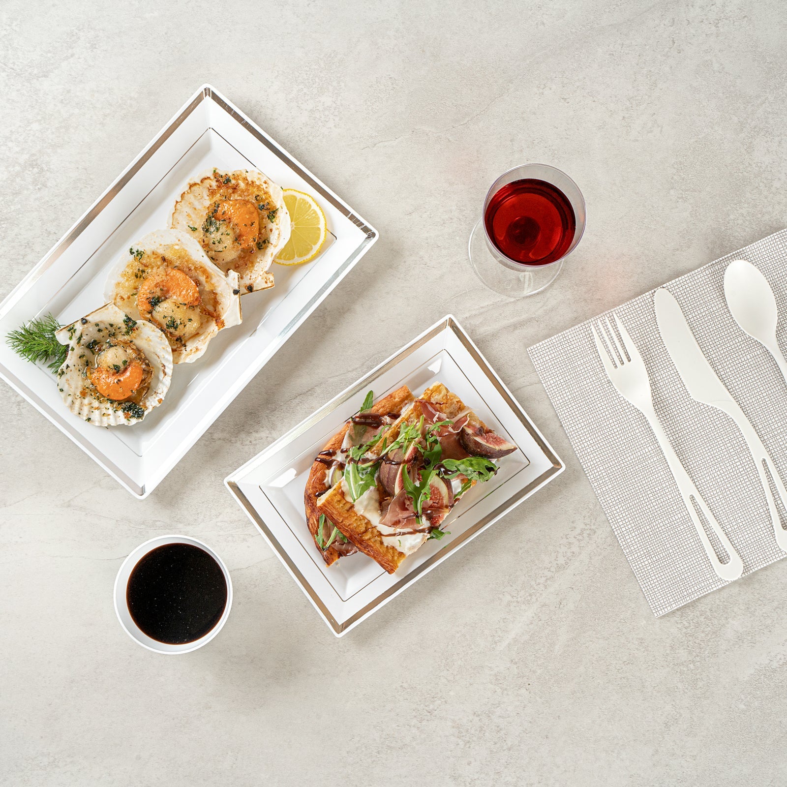 Moderna Rectangle White Plastic Silver-Rimmed Plate - 7 1/2" x 5 1/4" x 1/2" - 10 count box