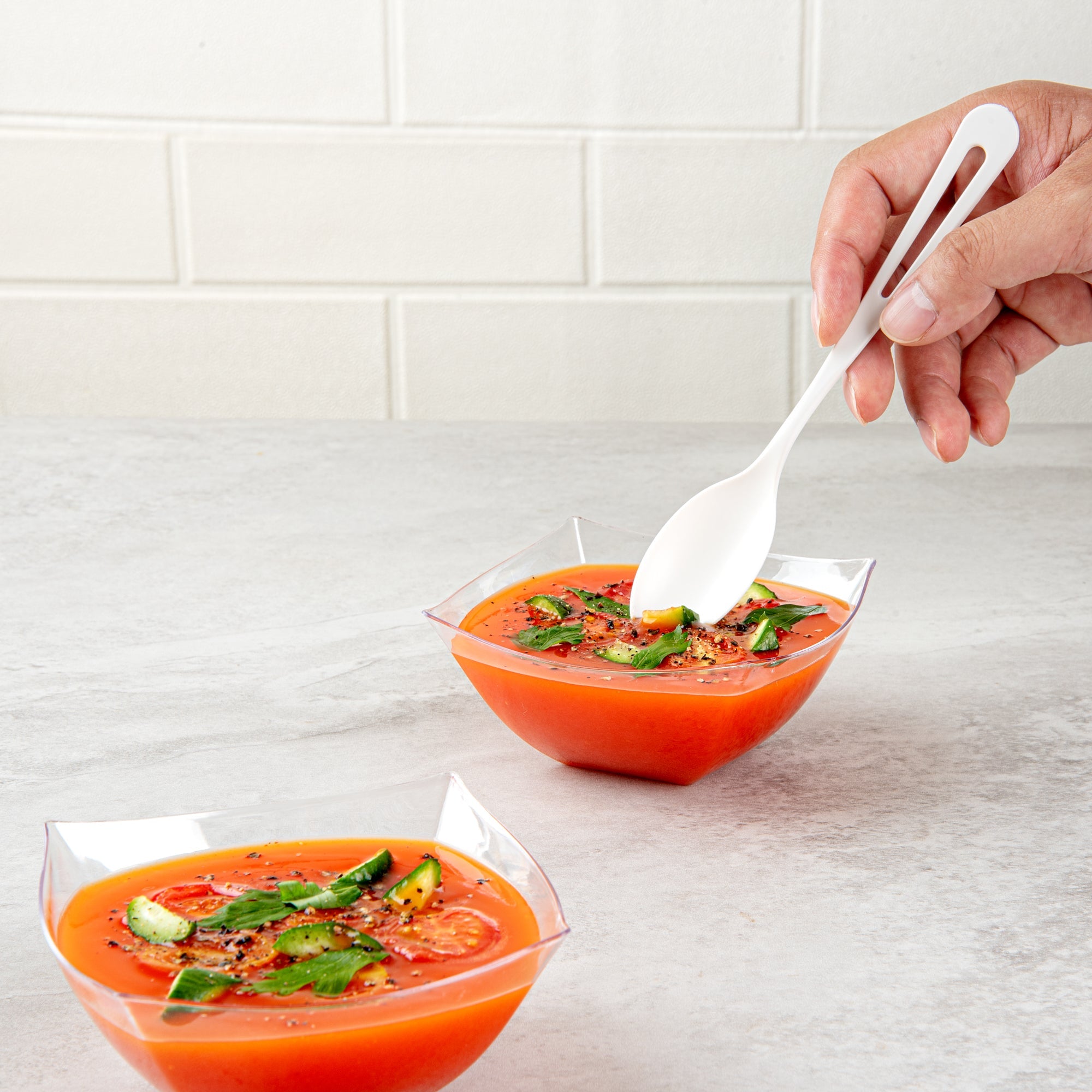 Moderna 8 oz Square Clear Plastic Bowl - 4 1/2" x 4 1/2" x 2" - 100 count box