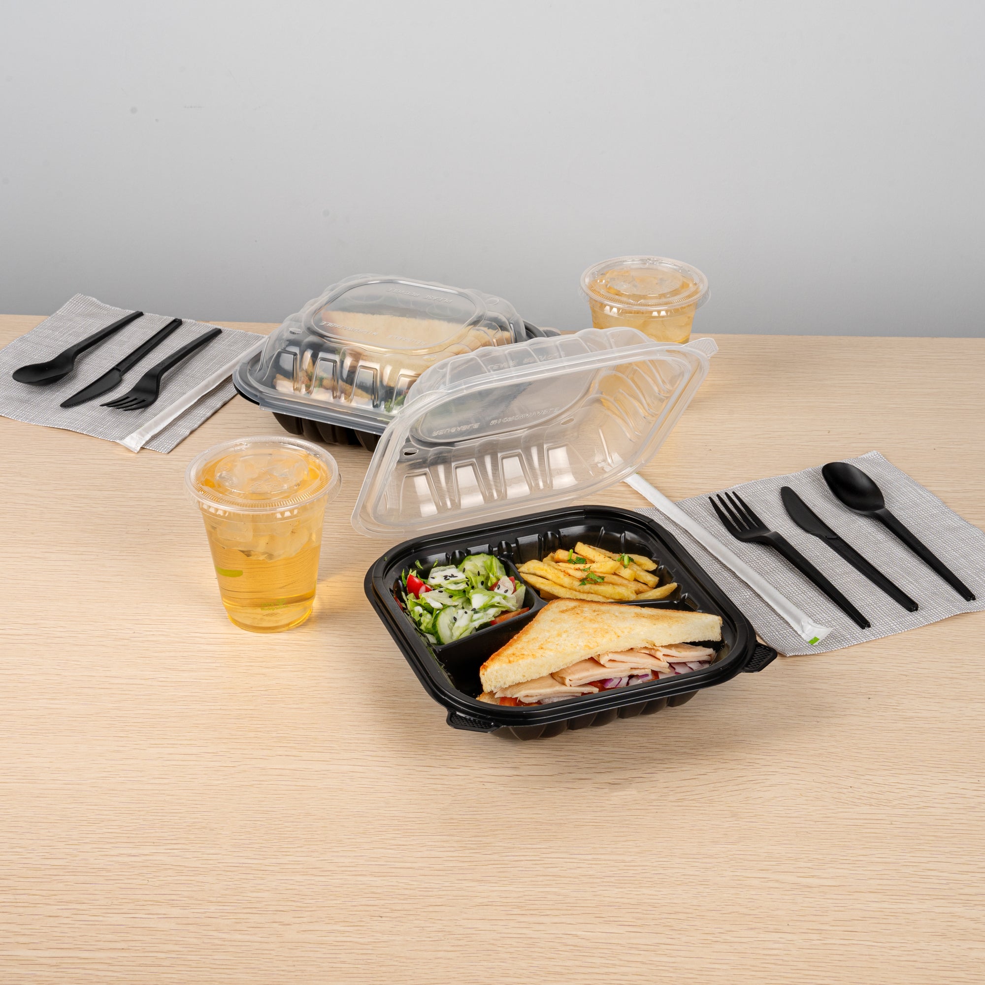 Thermo Tek 34 oz Black Plastic Clamshell Container - 3 Compartments, Microwavable - 8" x 8" x 3" - 100 count box