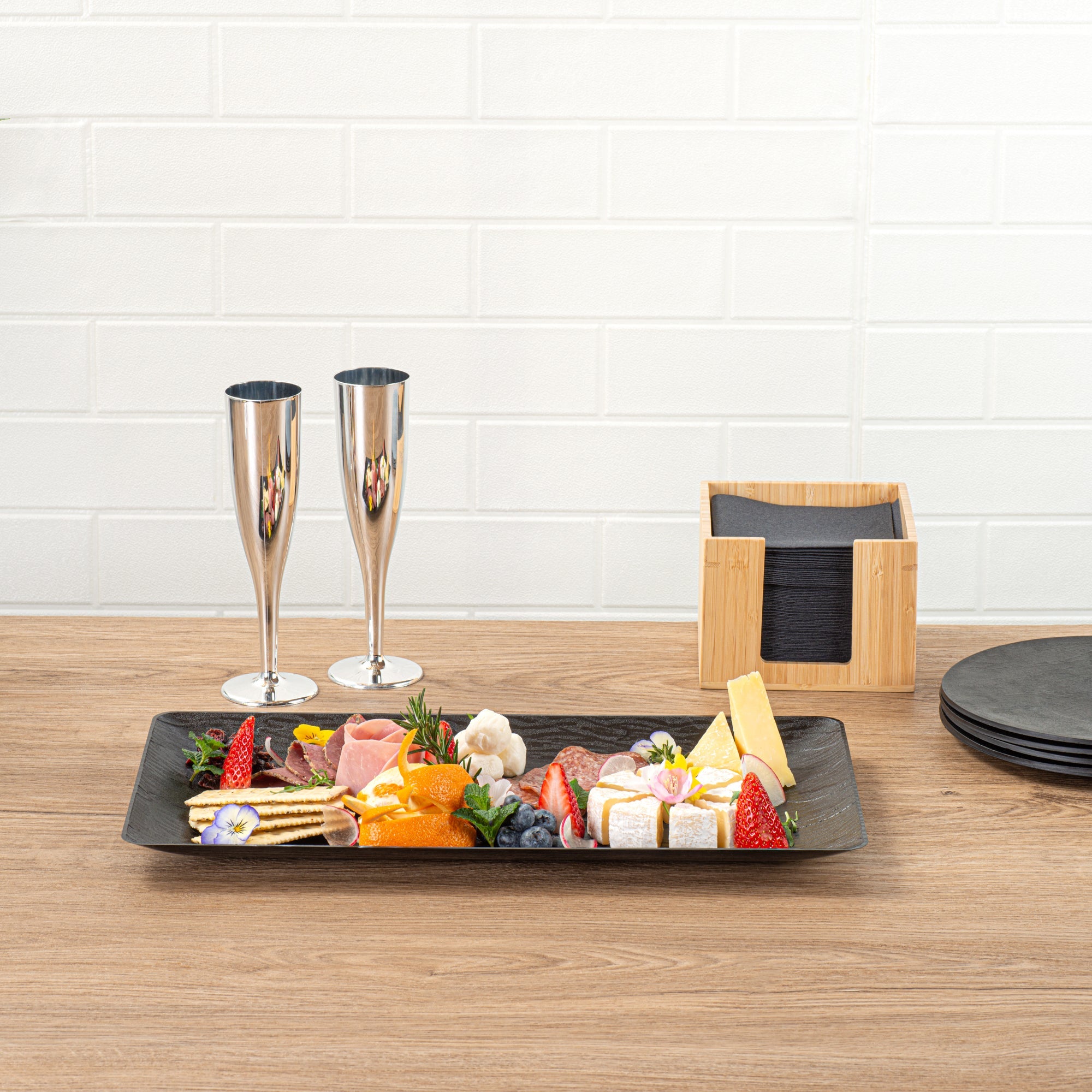 Maxi Serve Rectangle Matte Black Plastic Plate - 17" x 9" - 100 count box