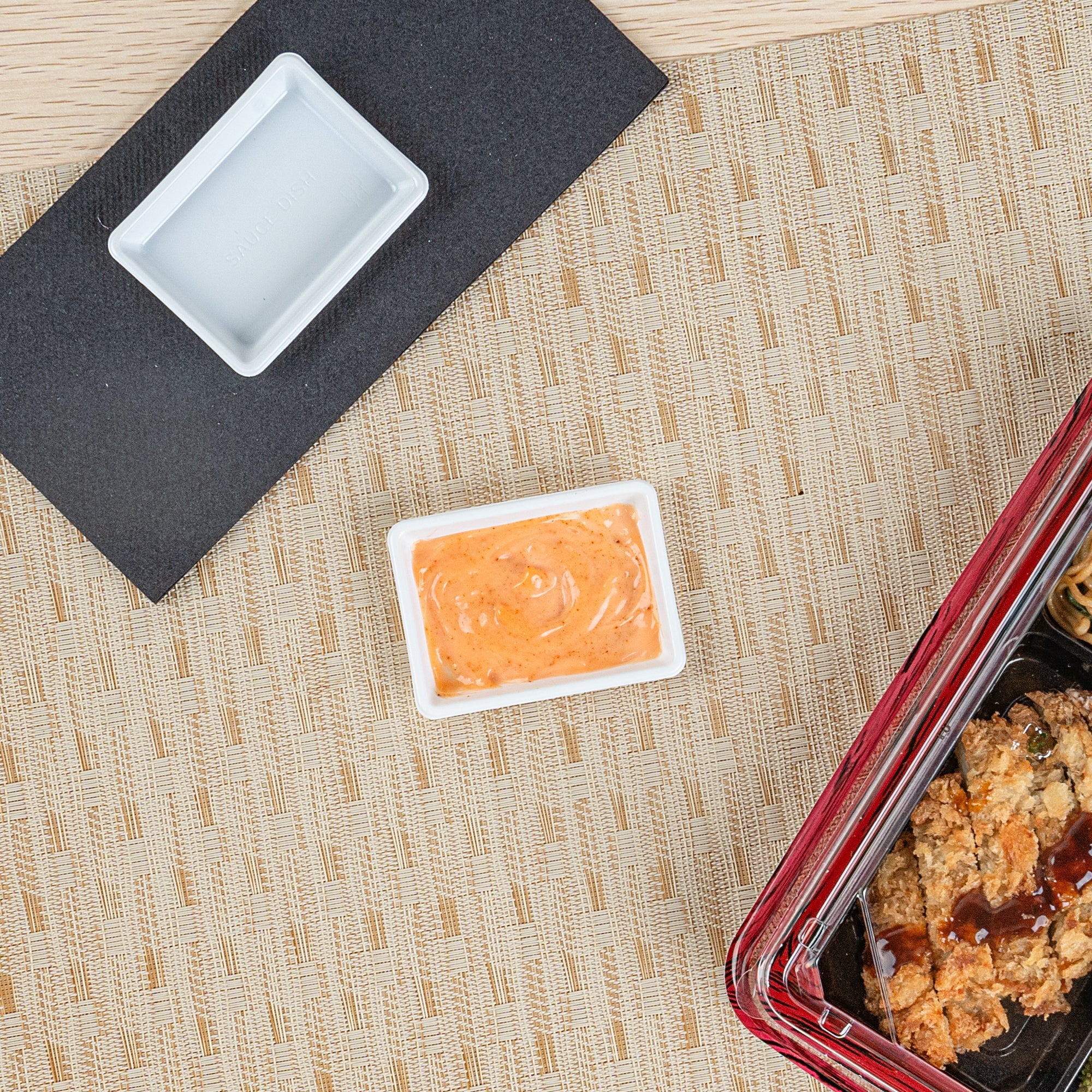 Bento Tek 1 oz Rectangle White Plastic Sauce Dish - 3" x 2 1/4" - 1000 count box