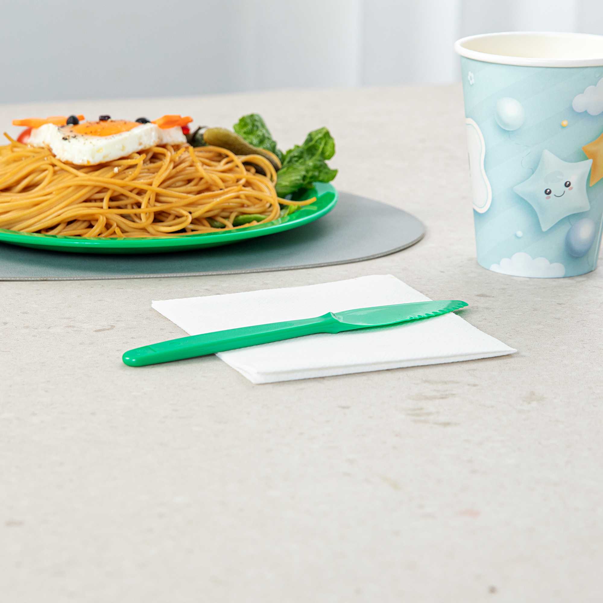 RW Kids Green Plastic Knife - 7" - 10 count box