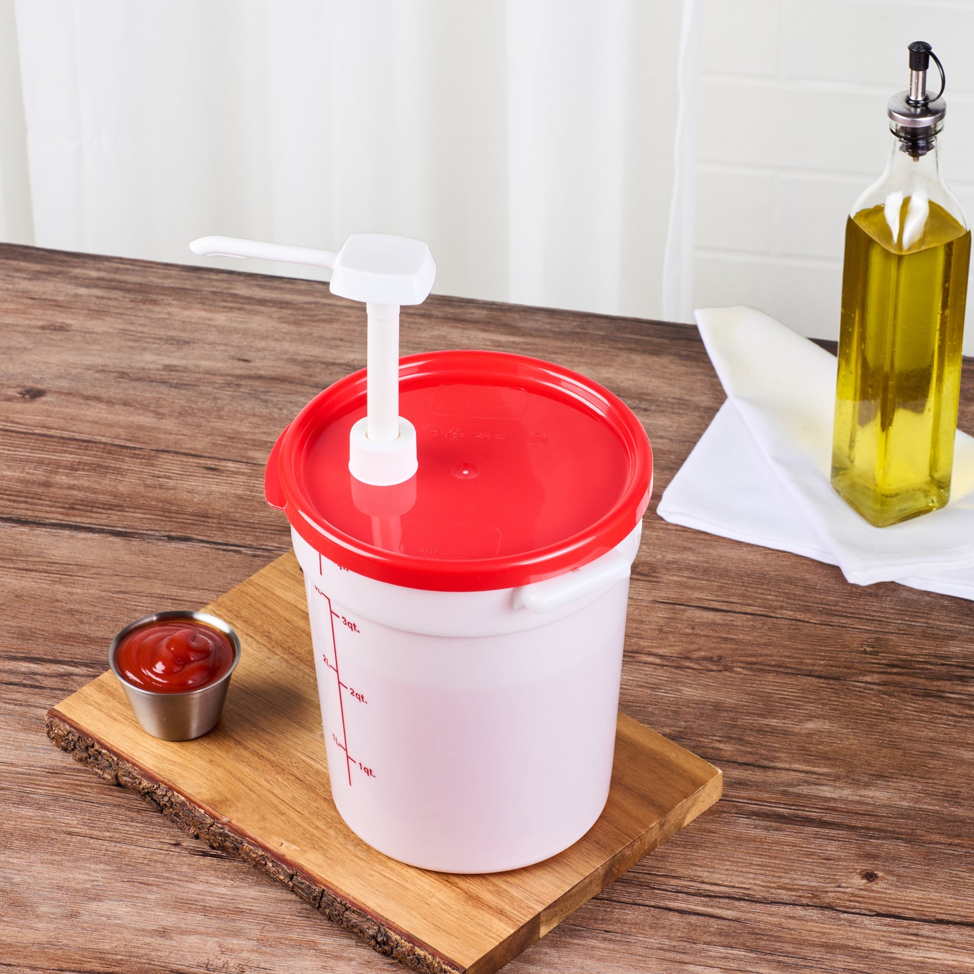 Met Lux Round Red Plastic Lid - Fits 4 qt Food Storage Container - 1 count box