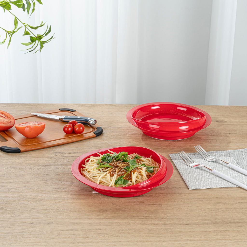 Adapt Tek Round Red Plastic Scoop Plate - Spillproof, with Suction Base - 9" x 9" x 2 1/4" - 20 count box