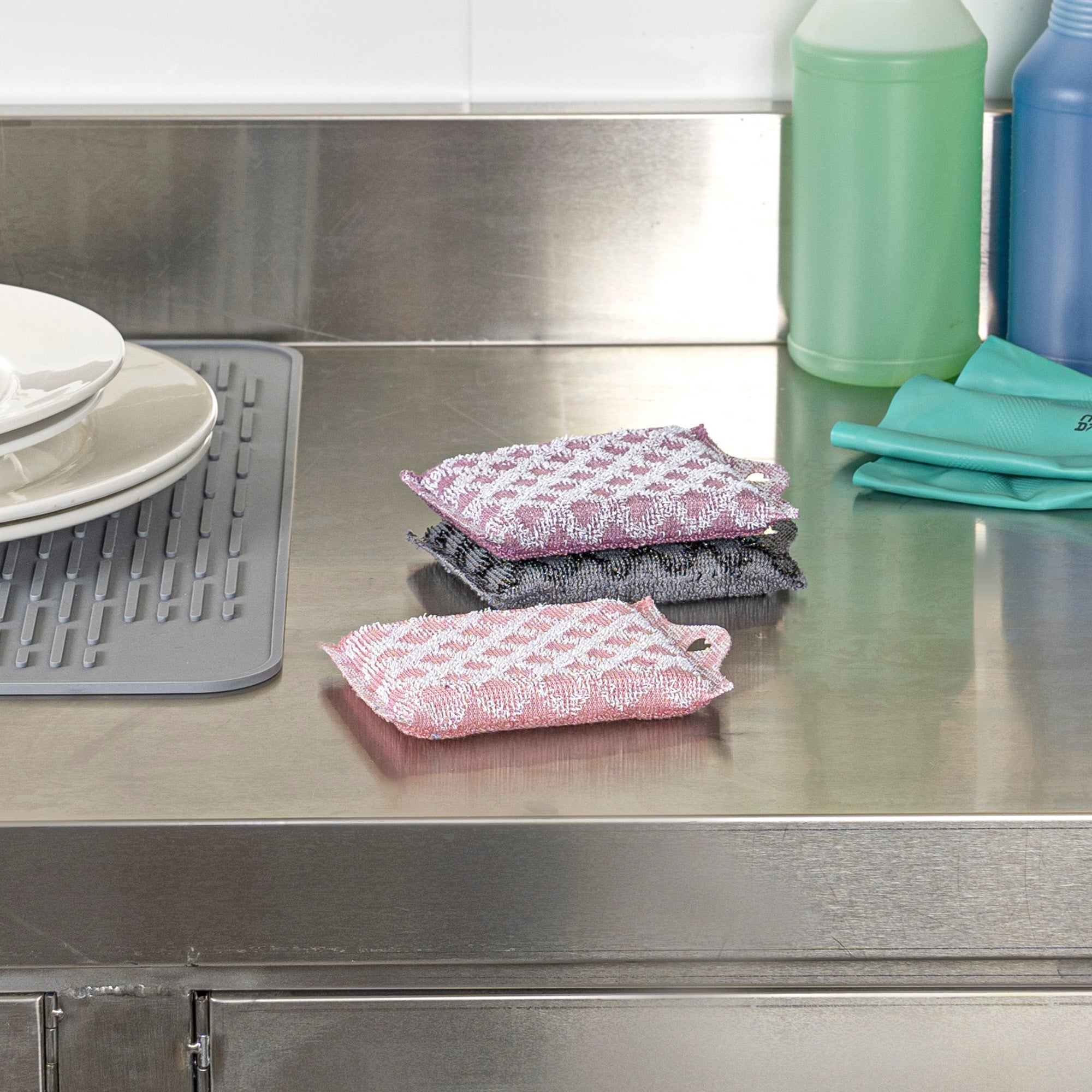 Clean Tek Professional Dual-Sided Multi-Purpose Assorted Scrub Sponge - Diamond Pattern, Non-Scratch - 5 1/4" x 3 1/2" x 3/4" - 60 count box
