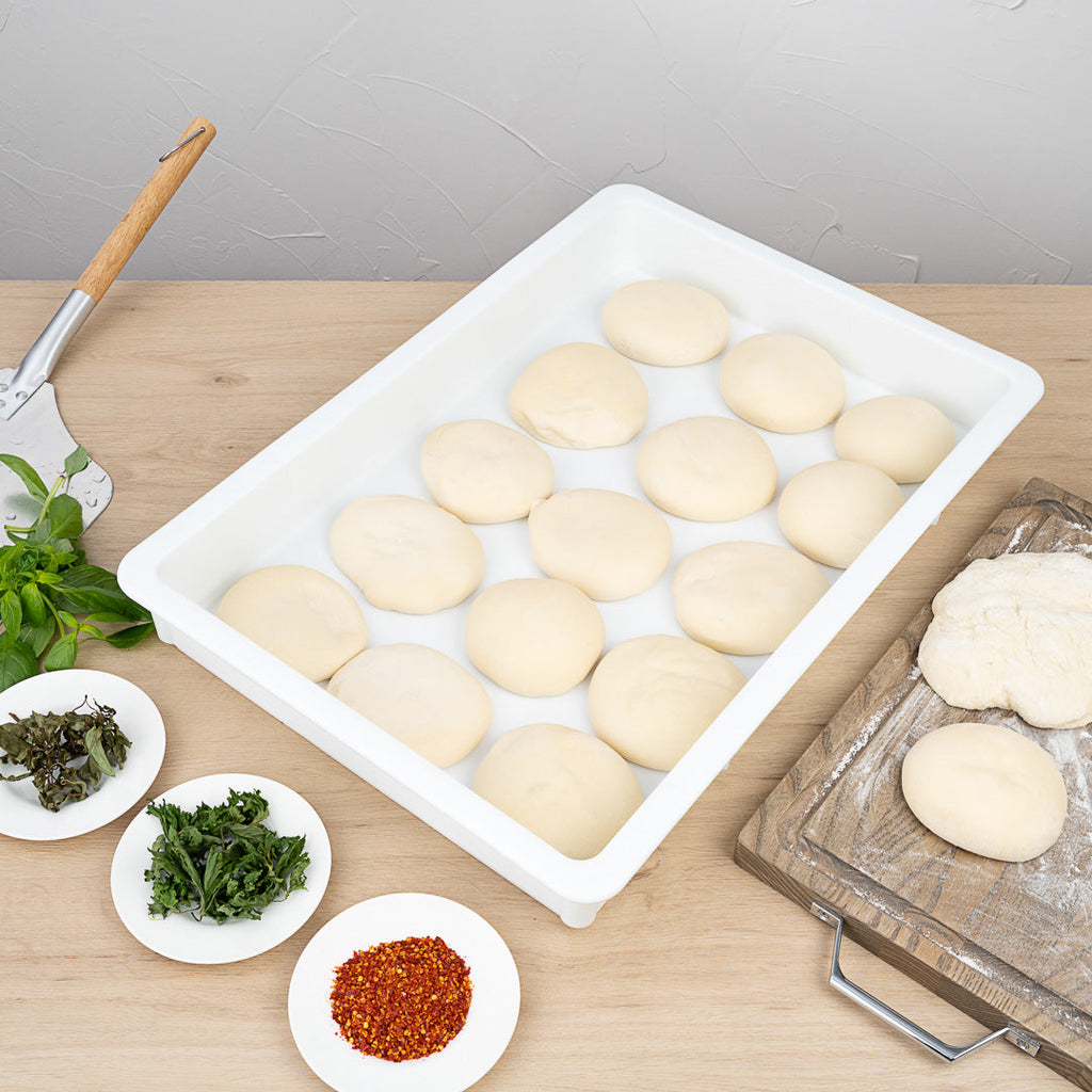 Pizzaly Rectangle White Plastic Pizza Dough Proofing Box - 26" x 18" x 3" - 1 count box