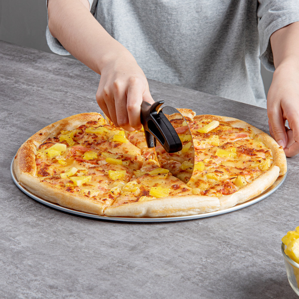 Met Lux Heavy-Duty Coupe Pizza Pan - 14" - 1 count box
