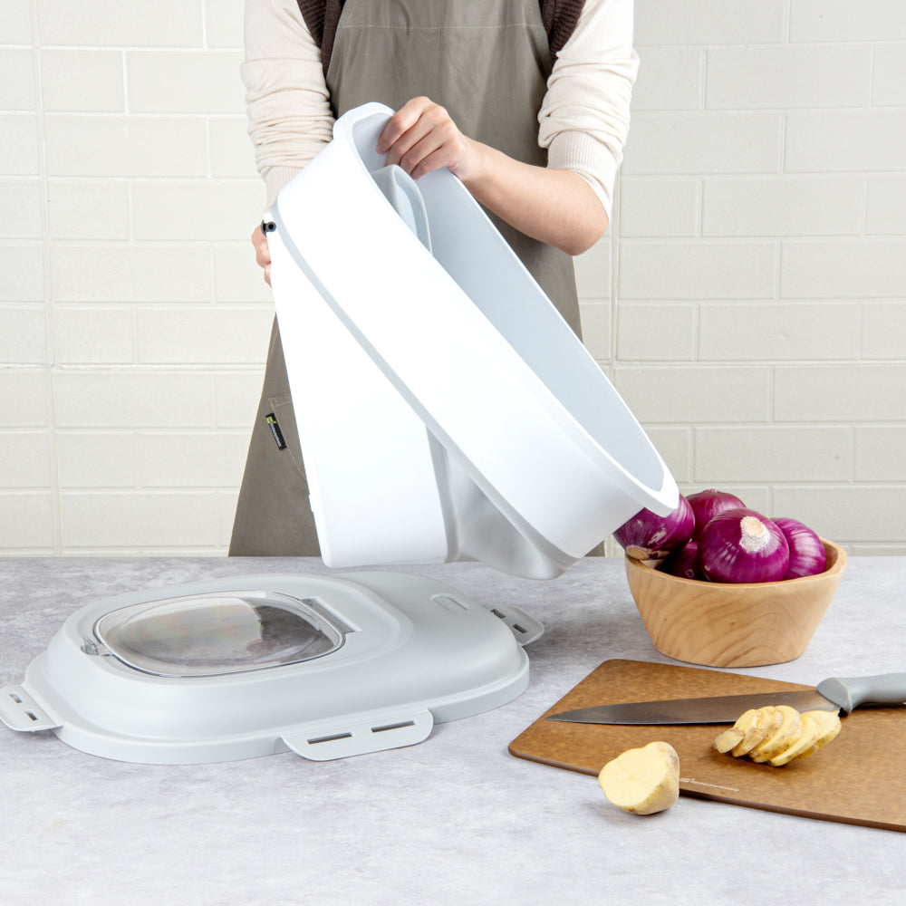 Chef 101 Gray Plastic Collapsible Storage Container - 17 3/4" x 13" x 14 3/4" - 1 count box