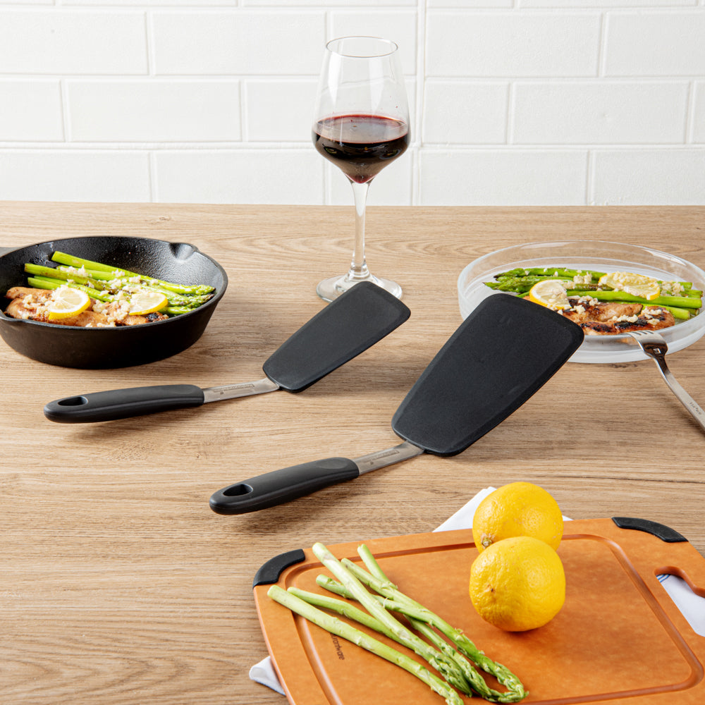 Comfy Grip Black Silicone 2-Piece Solid Turner Set - 1 count box