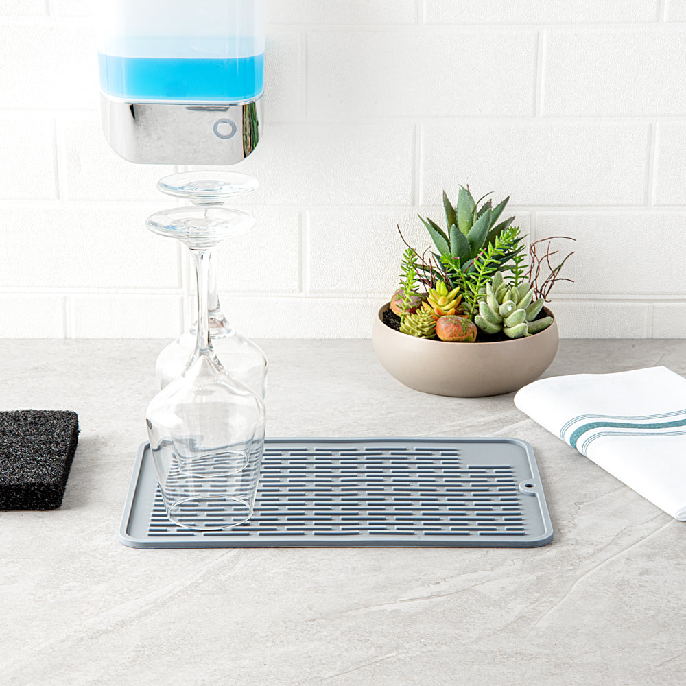 Comfy Grip Rectangle Gray Silicone Dish Drying Mat - 11 3/4" x 7 3/4" x 1/4" - 1 count box